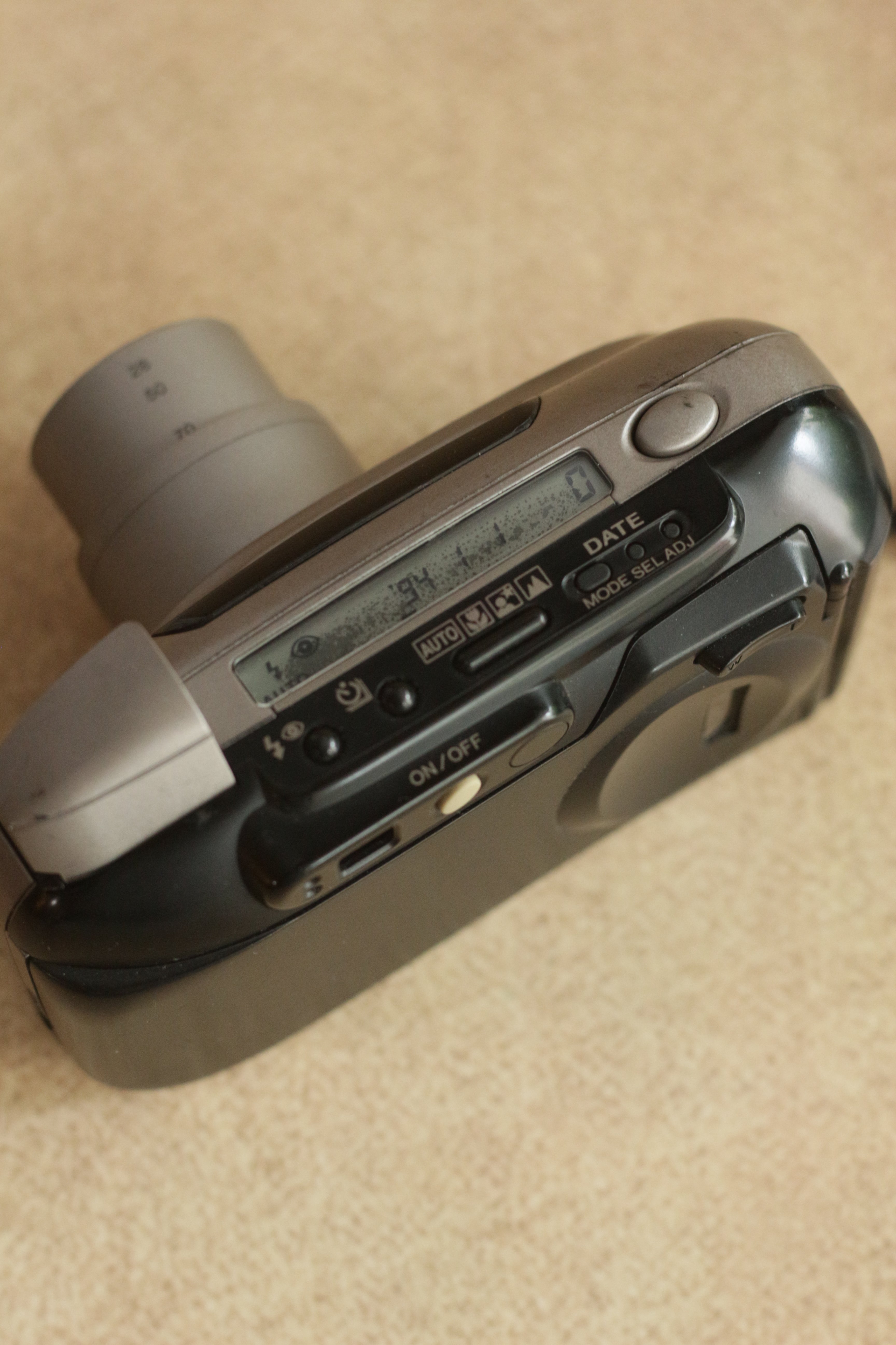 Minolta Riva Zoom 70W