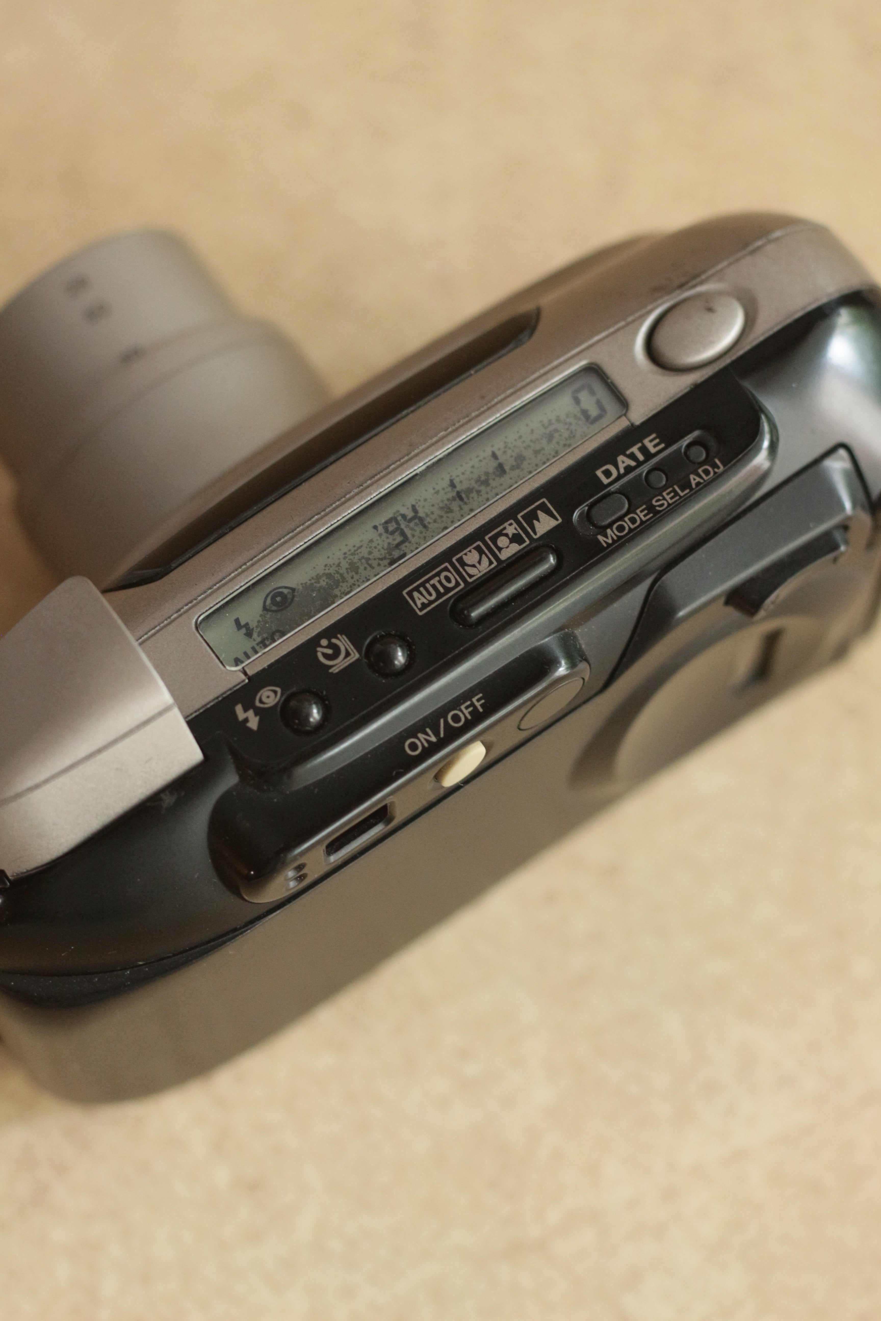 Minolta Riva Zoom 70W