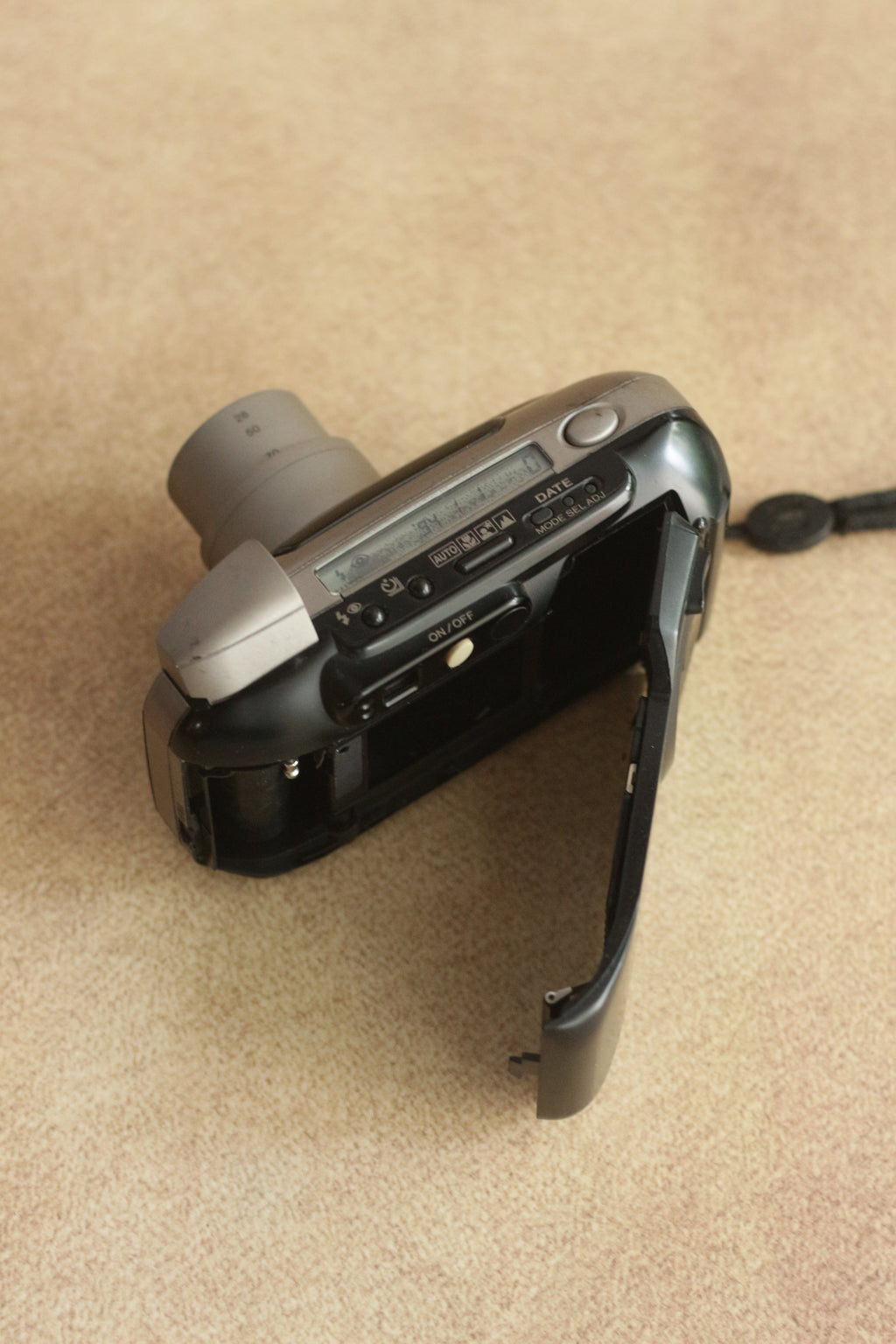 Minolta Riva Zoom 70W