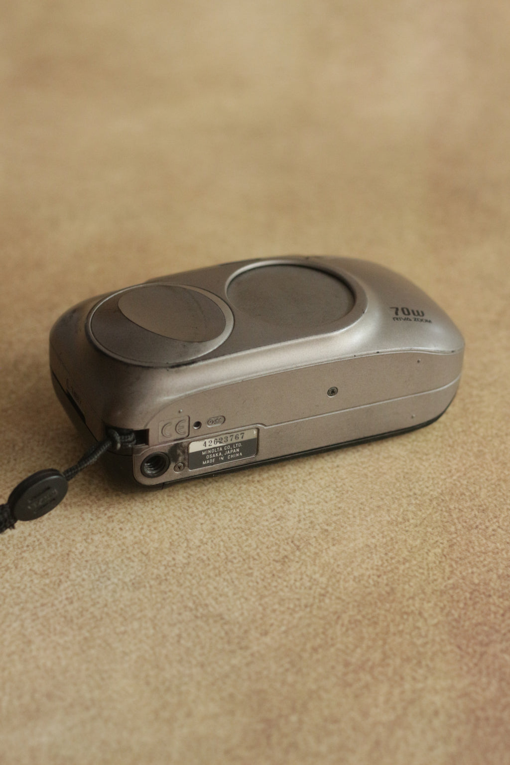 Minolta Riva Zoom 70W