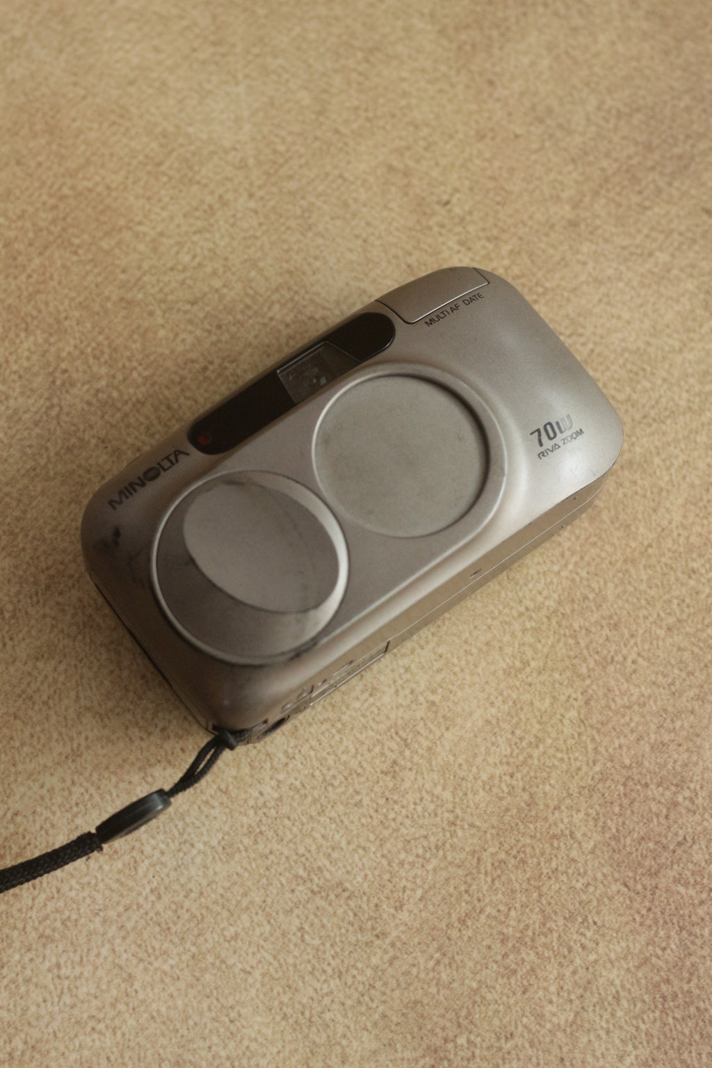 Minolta Riva Zoom 70W