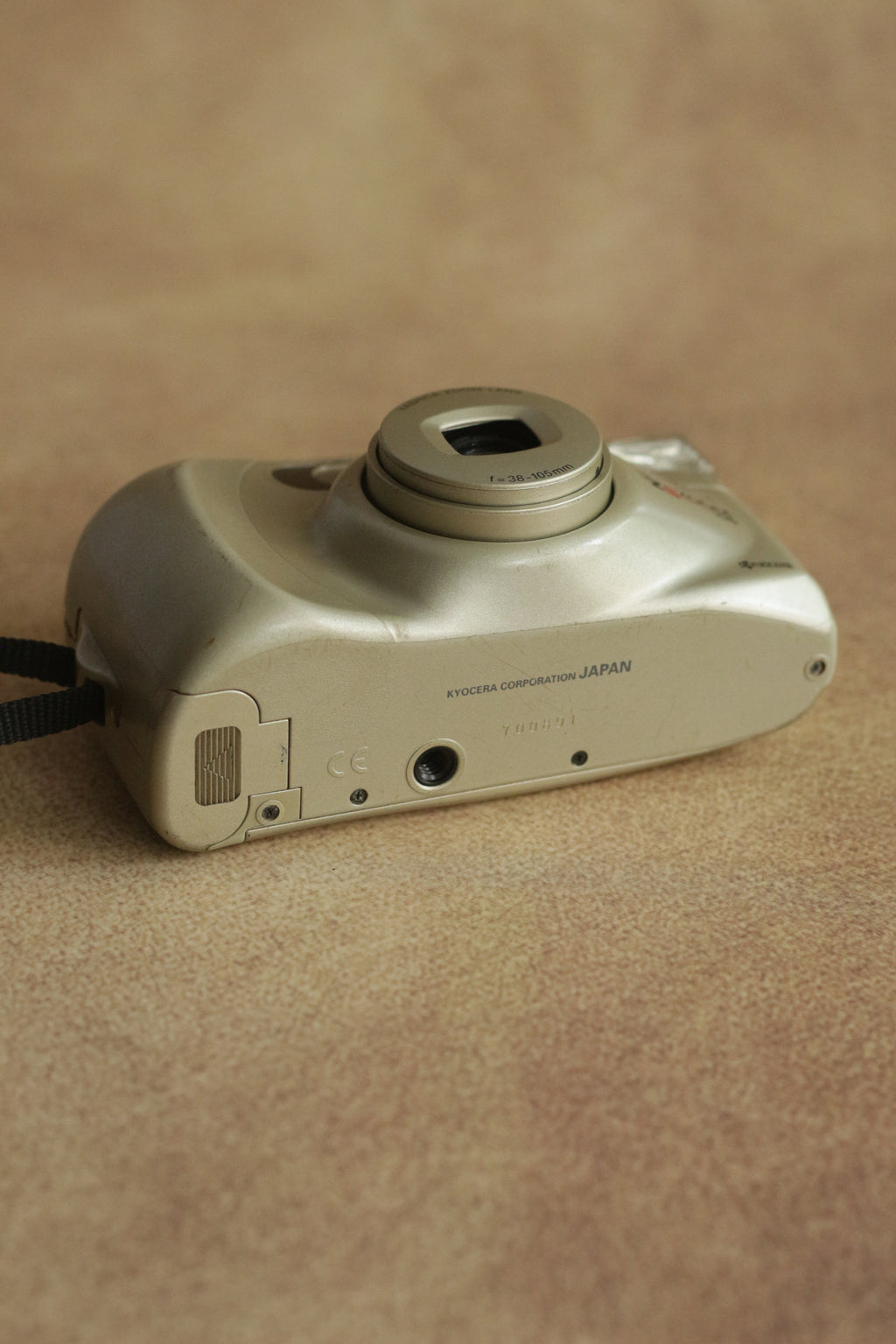 Yashica EZS Zoom 105