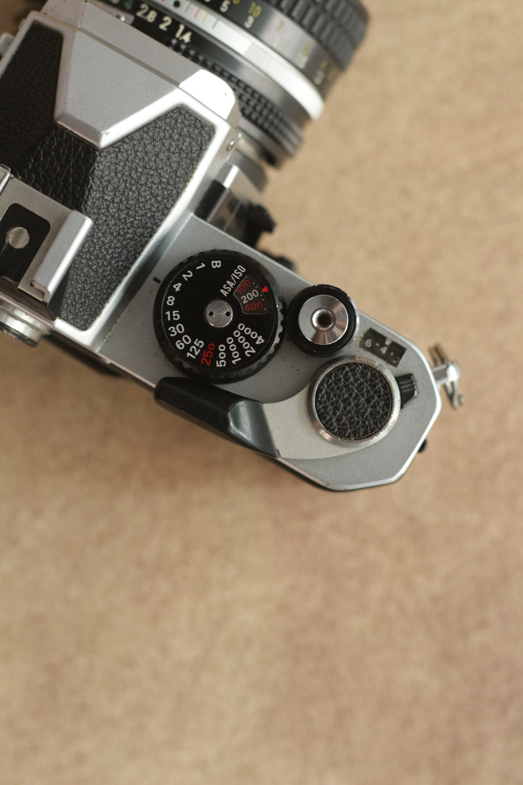 Nikon FM2n + Nikkor AI-S 50mm F1.4