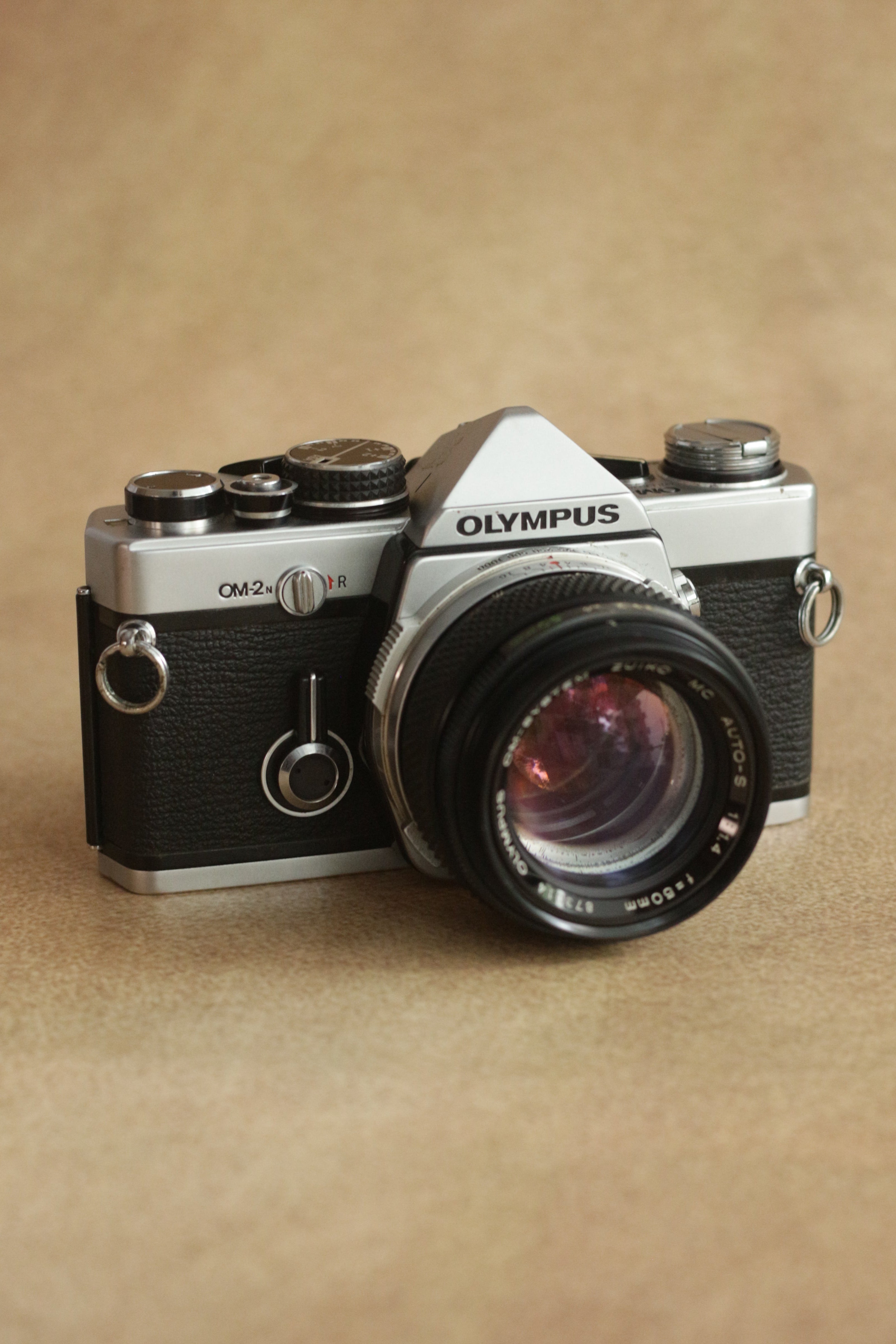 Olympus OM-2n + Zuiko MC Auto-S 50mm F1.4
