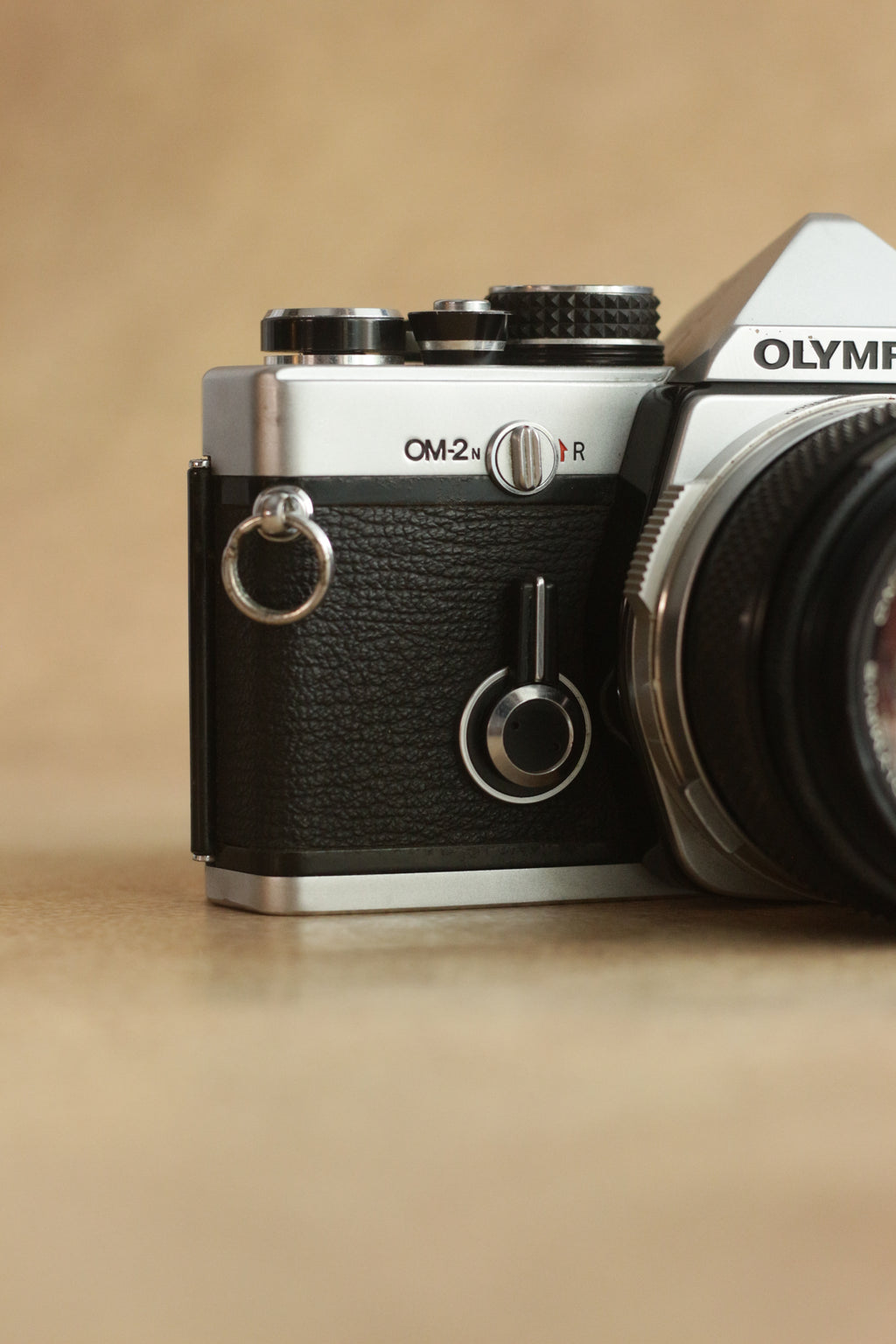 Olympus OM-2n + Zuiko MC Auto-S 50mm F1.4