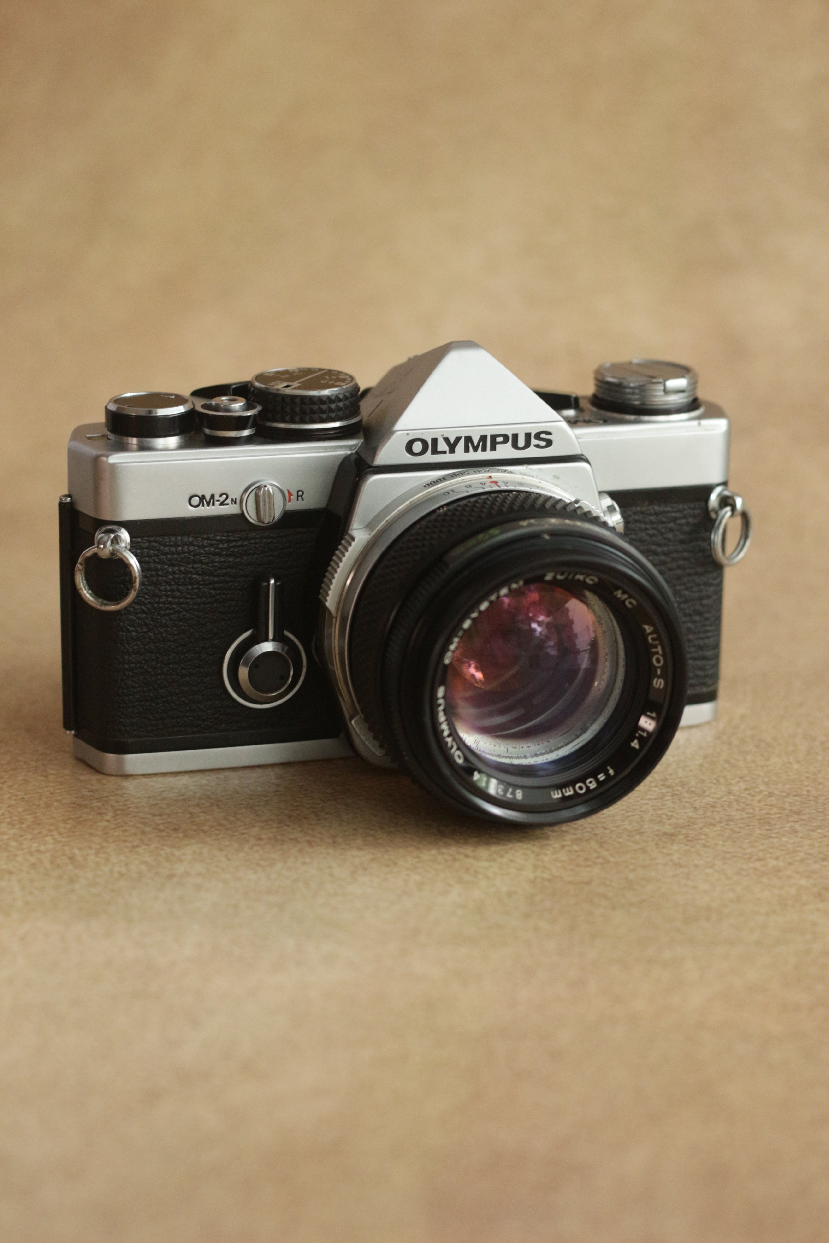 Olympus OM-2n + Zuiko MC Auto-S 50mm F1.4