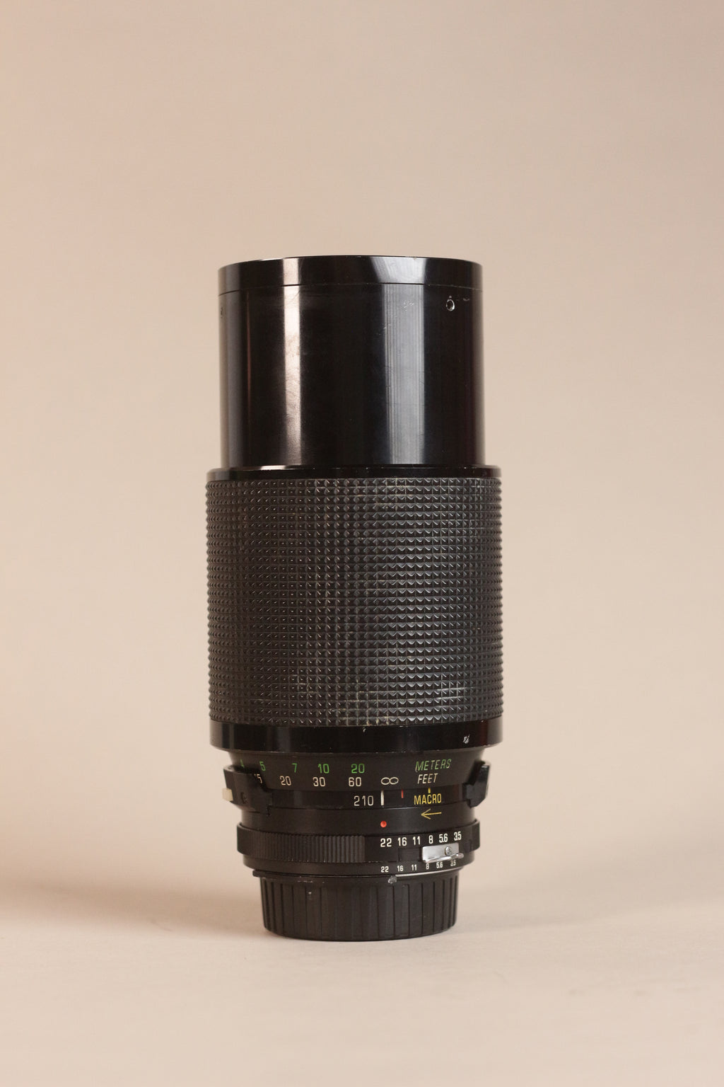 Vivitar Series 1 70-210mm f/3.5 Macro Auto Zoom - VMC