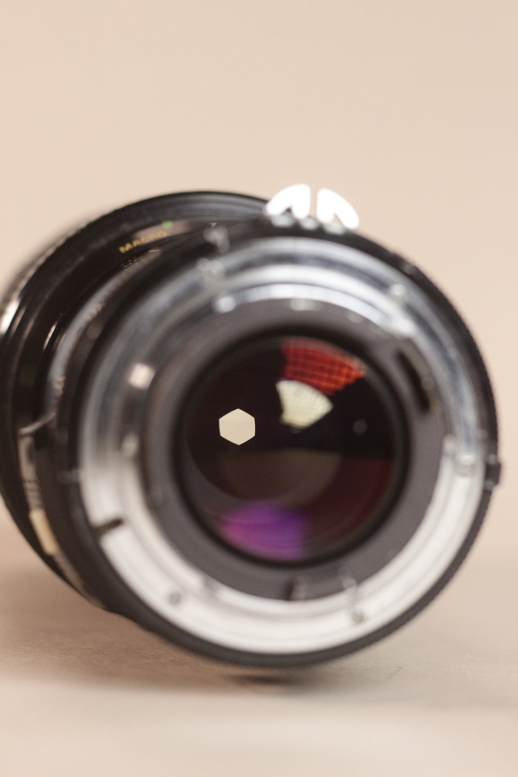 Vivitar Series 1 70-210mm f/3.5 Macro Auto Zoom - VMC