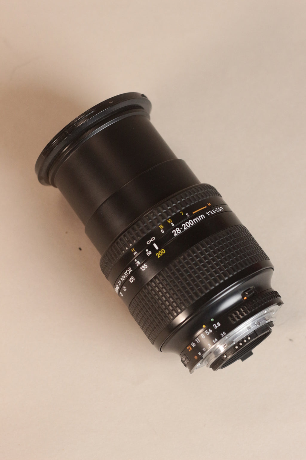 Nikon AF Nikkor 28-200mm f/3.5-5.6D