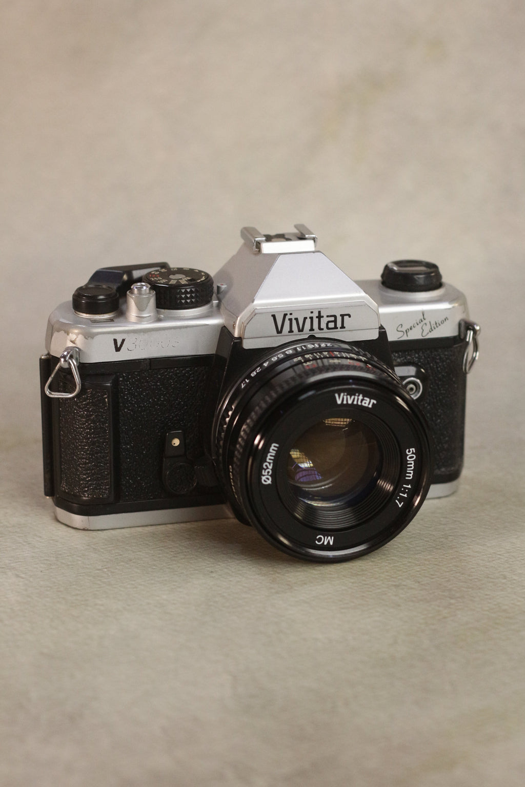 Vivitar V3000S Special Edition + 50mm f/1.7