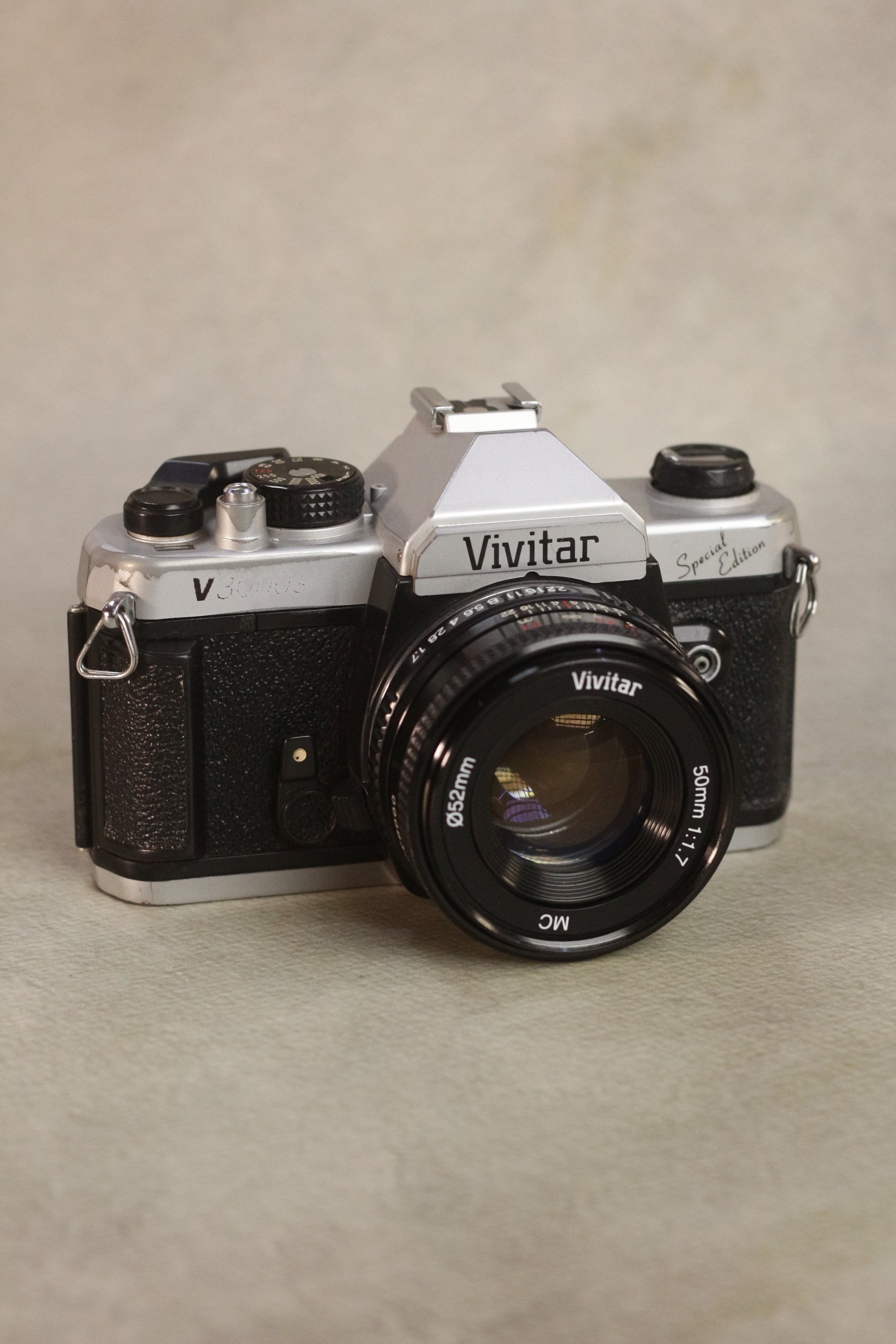 Vivitar V3000S Special Edition + 50mm f/1.7