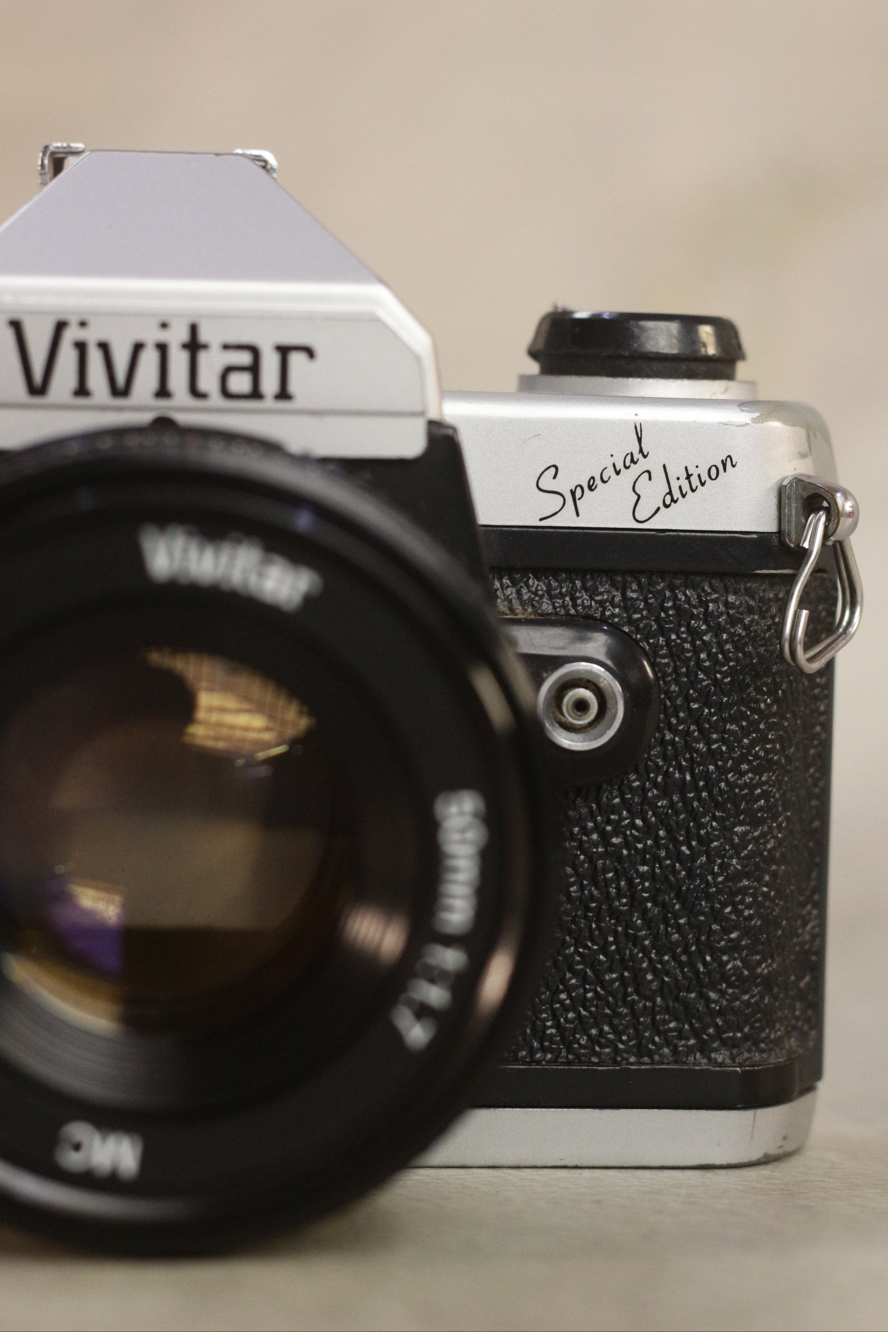 Vivitar V3000S Special Edition + 50mm f/1.7