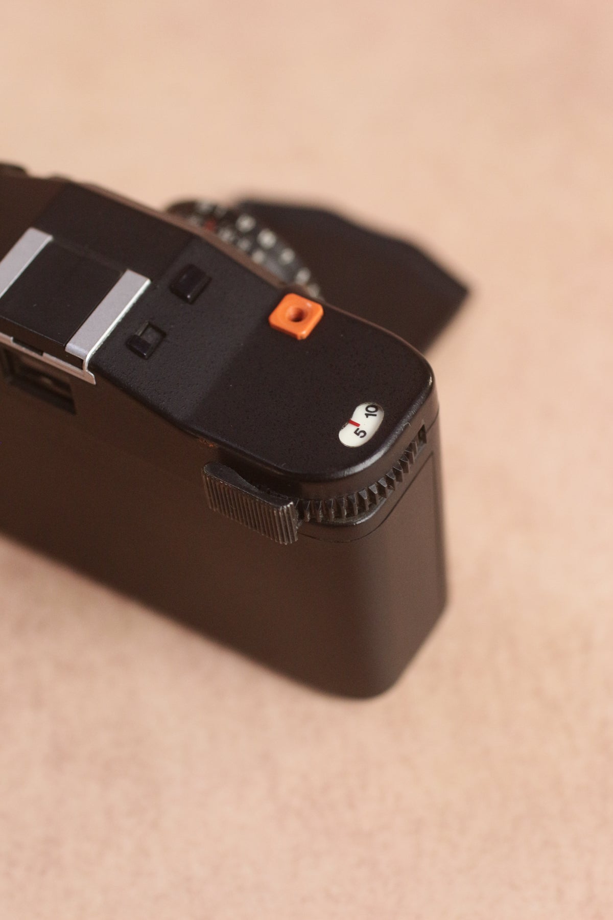 Minox 35 GT + Flash — Display Piece