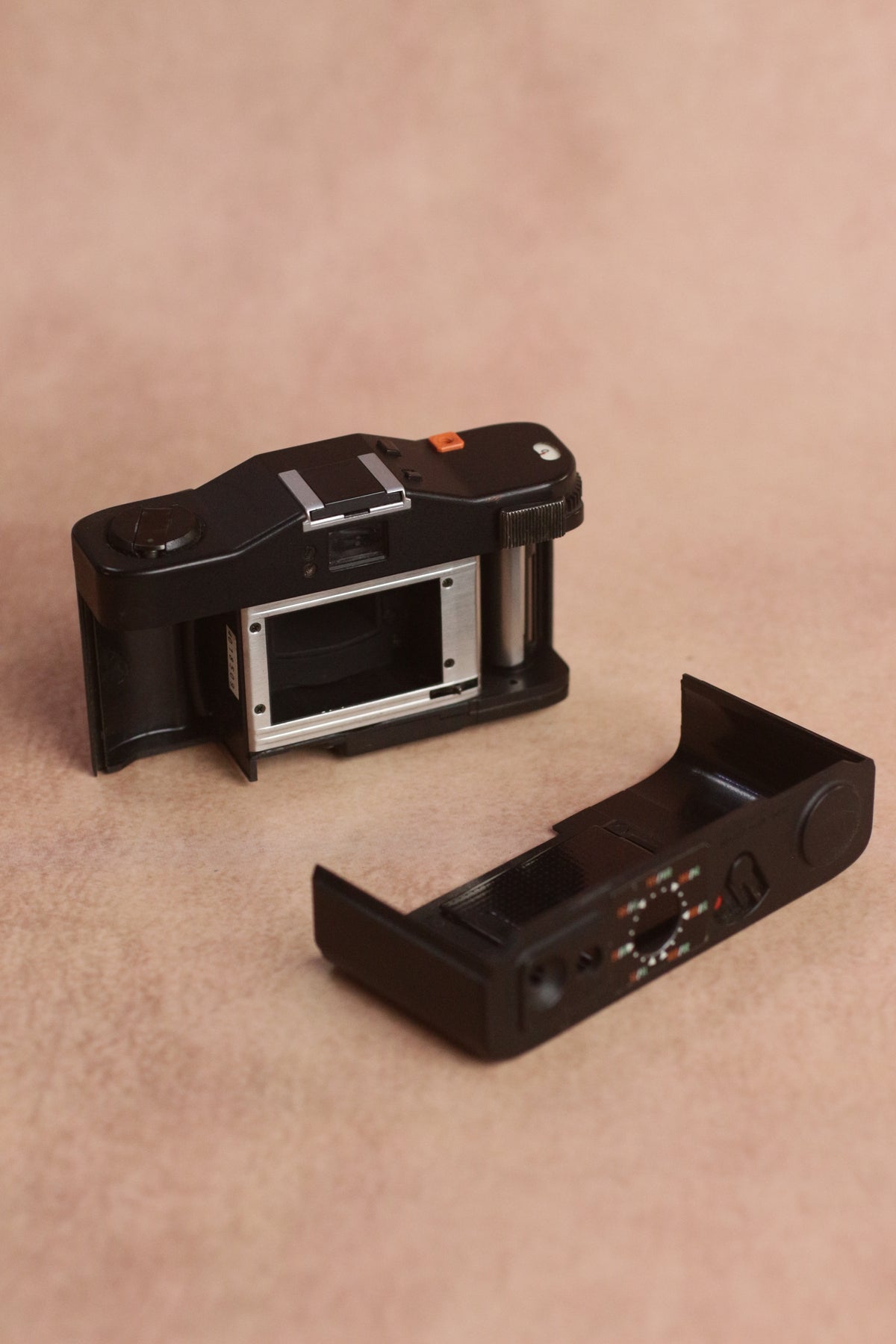 Minox 35 GT + Flash — Display Piece