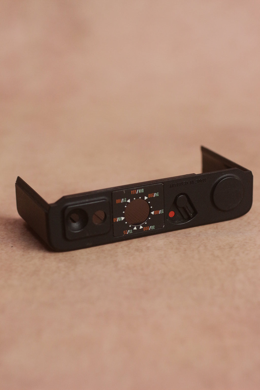 Minox 35 GT + Flash — Display Piece