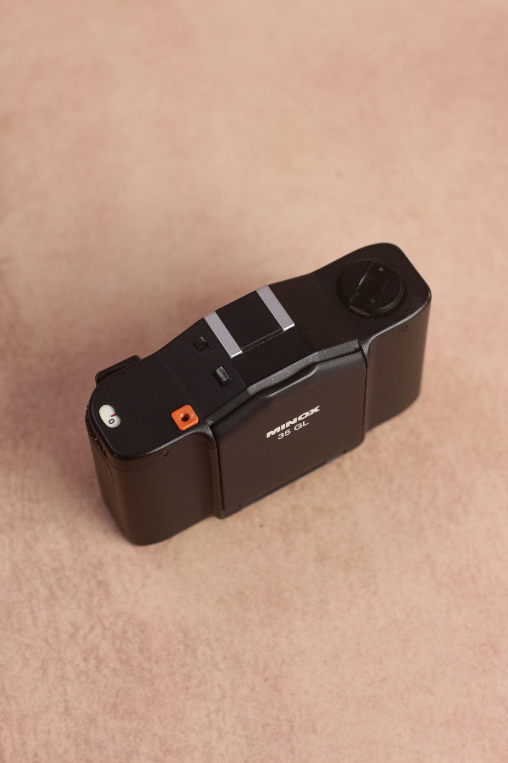Minox 35 GT + Flash — Display Piece