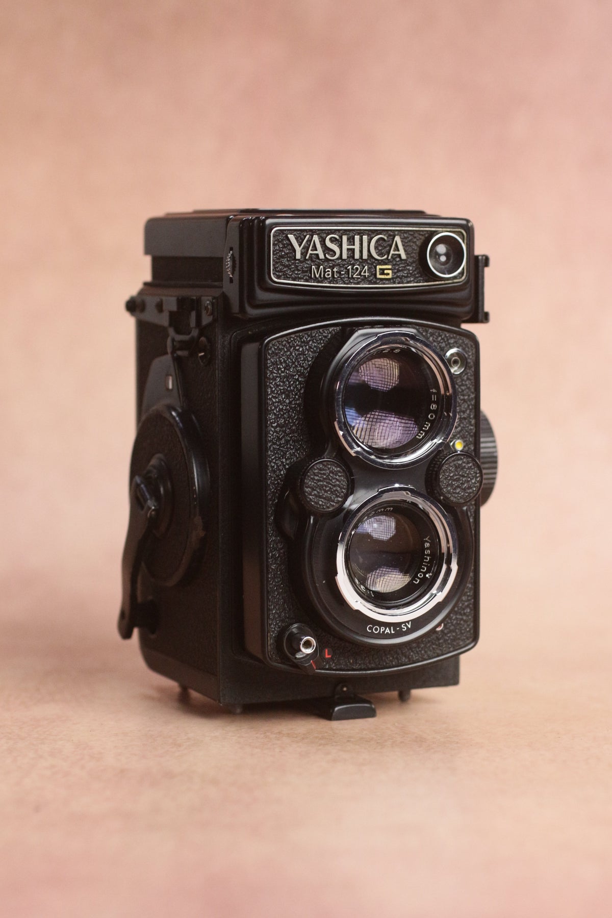 Yashica Mat-124G 6x6 TLR