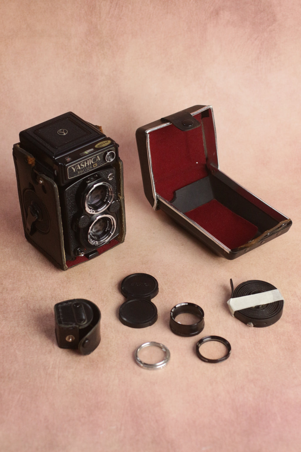 Yashica Mat-124G 6x6 TLR