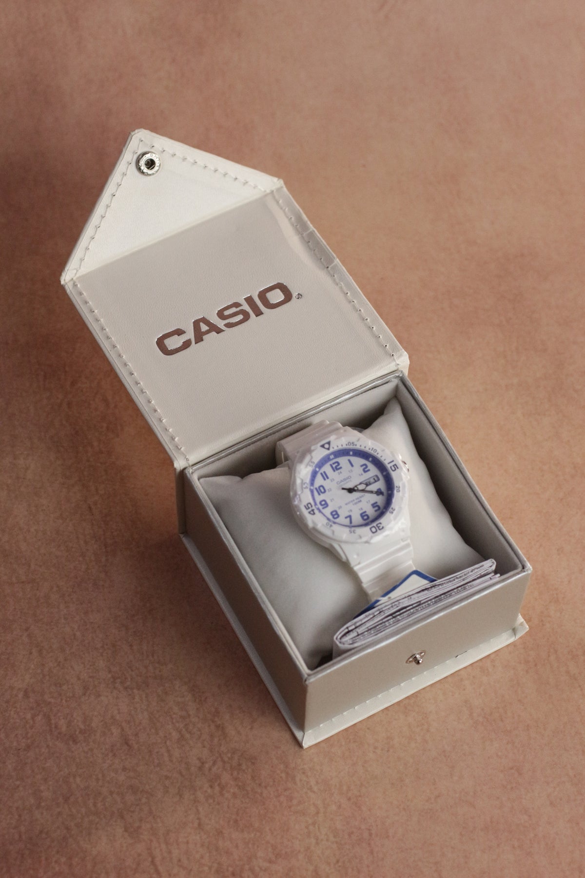 Casio MRW-200HC Analog Watch (Middle East Version)