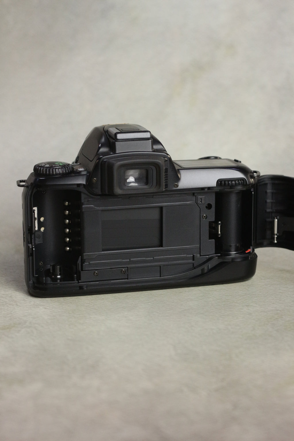 Nikon F65 + Nikkor AF 50mm f/1.4D