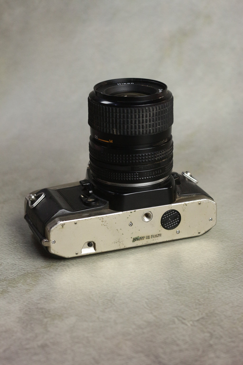Nikon FM10 + Nikkor 35-70mm Zoom