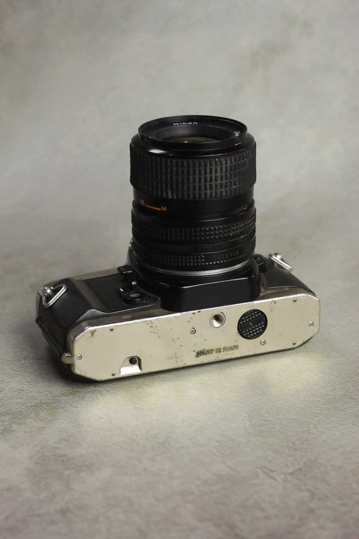 Nikon FM10 + Nikkor 35-70mm Zoom