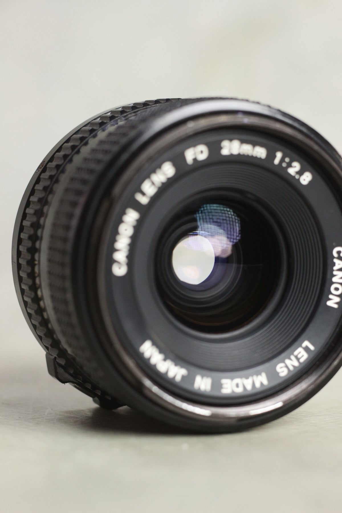 Canon New FD 28mm f/2.8