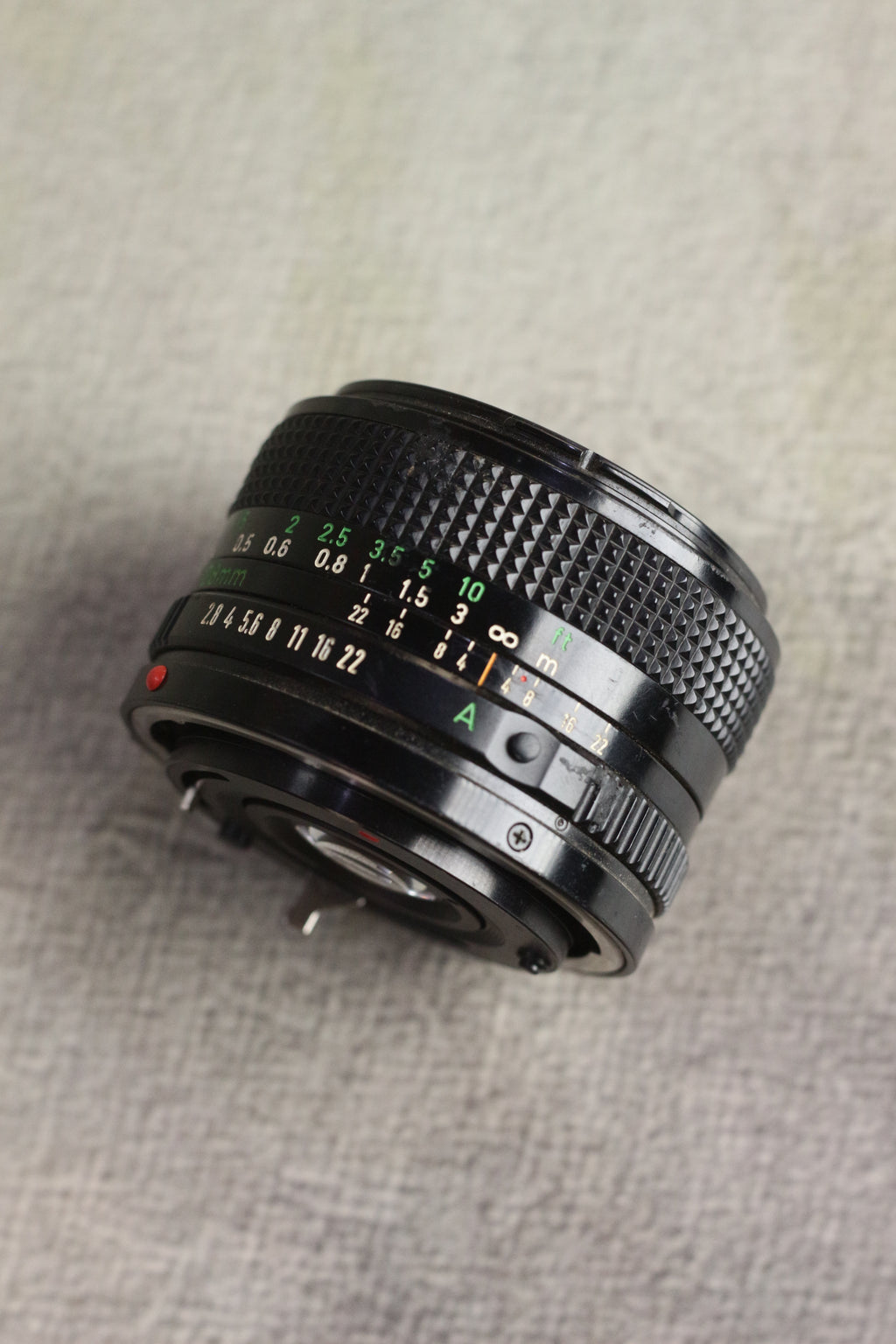 Canon New FD 28mm f/2.8