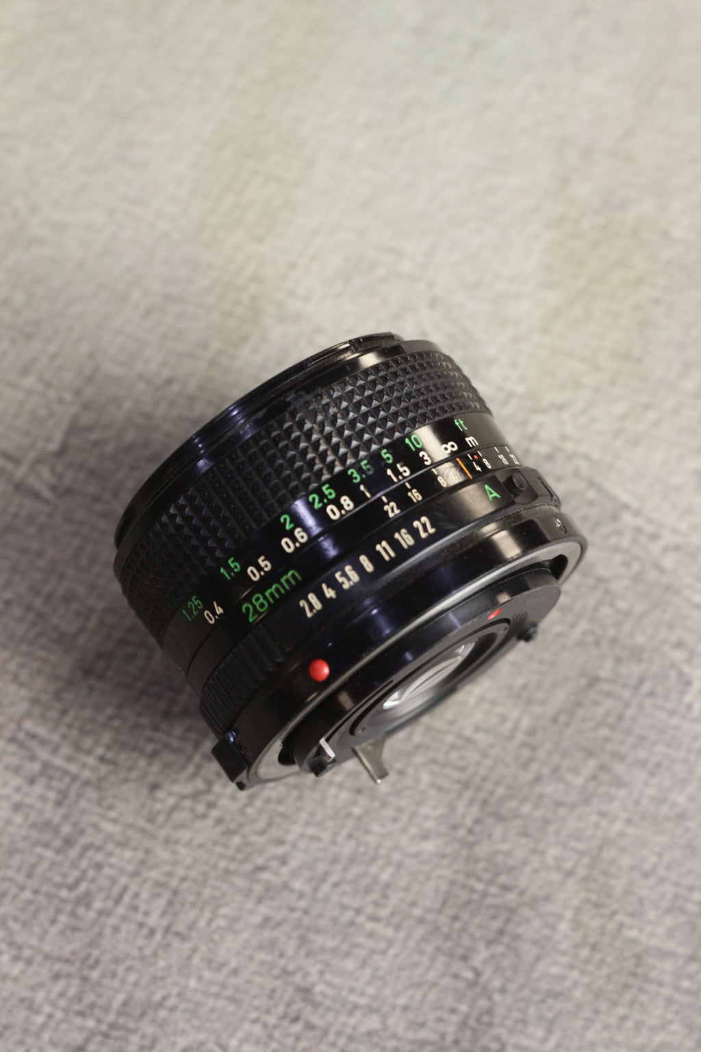 Canon New FD 28mm f/2.8