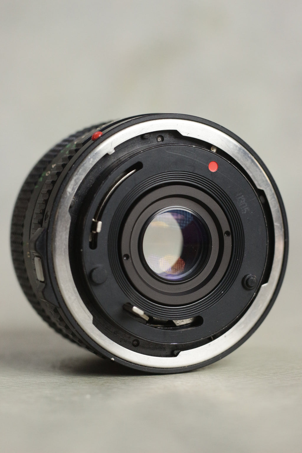 Canon New FD 28mm f/2.8
