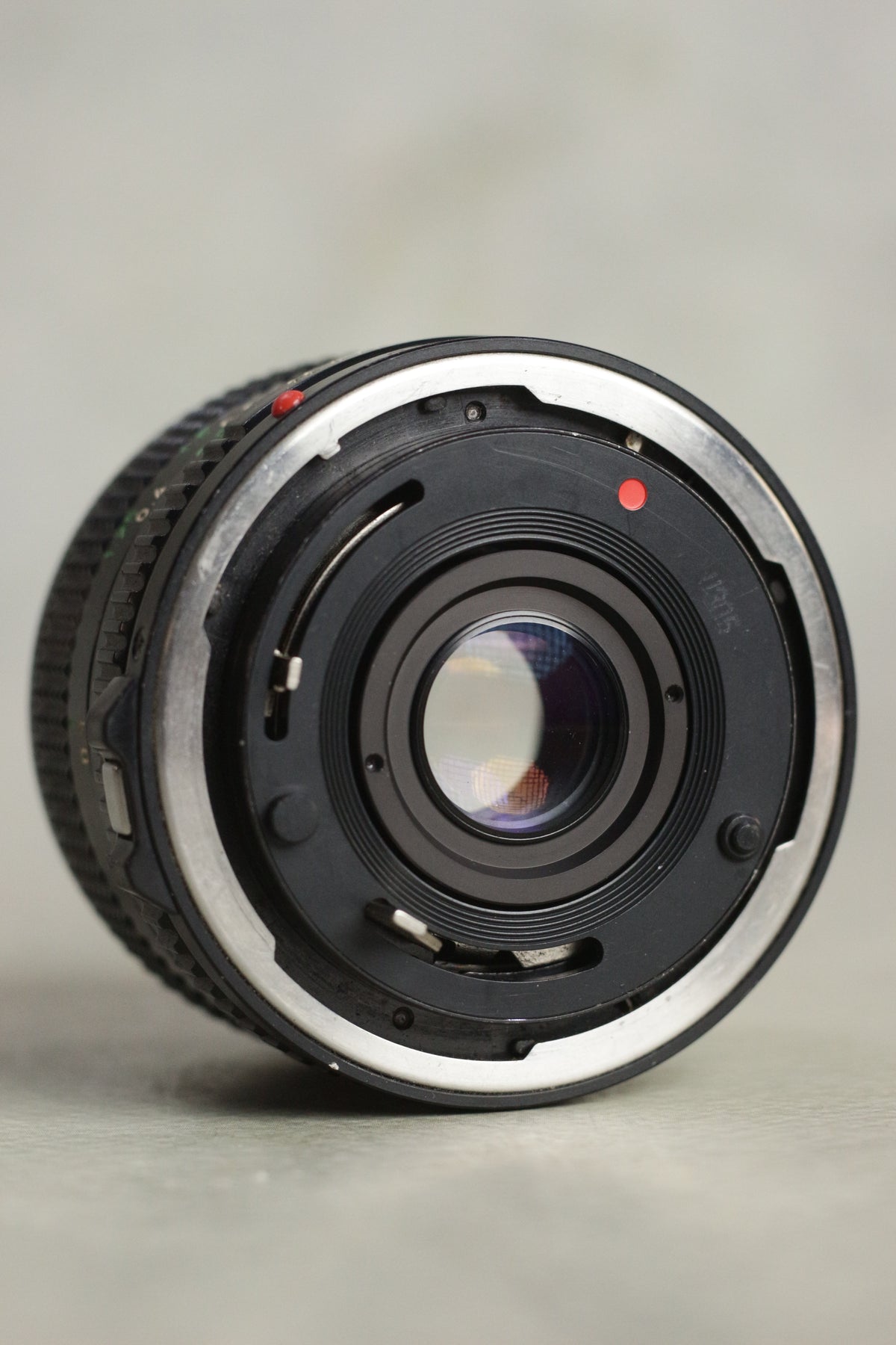 Canon New FD 28mm f/2.8