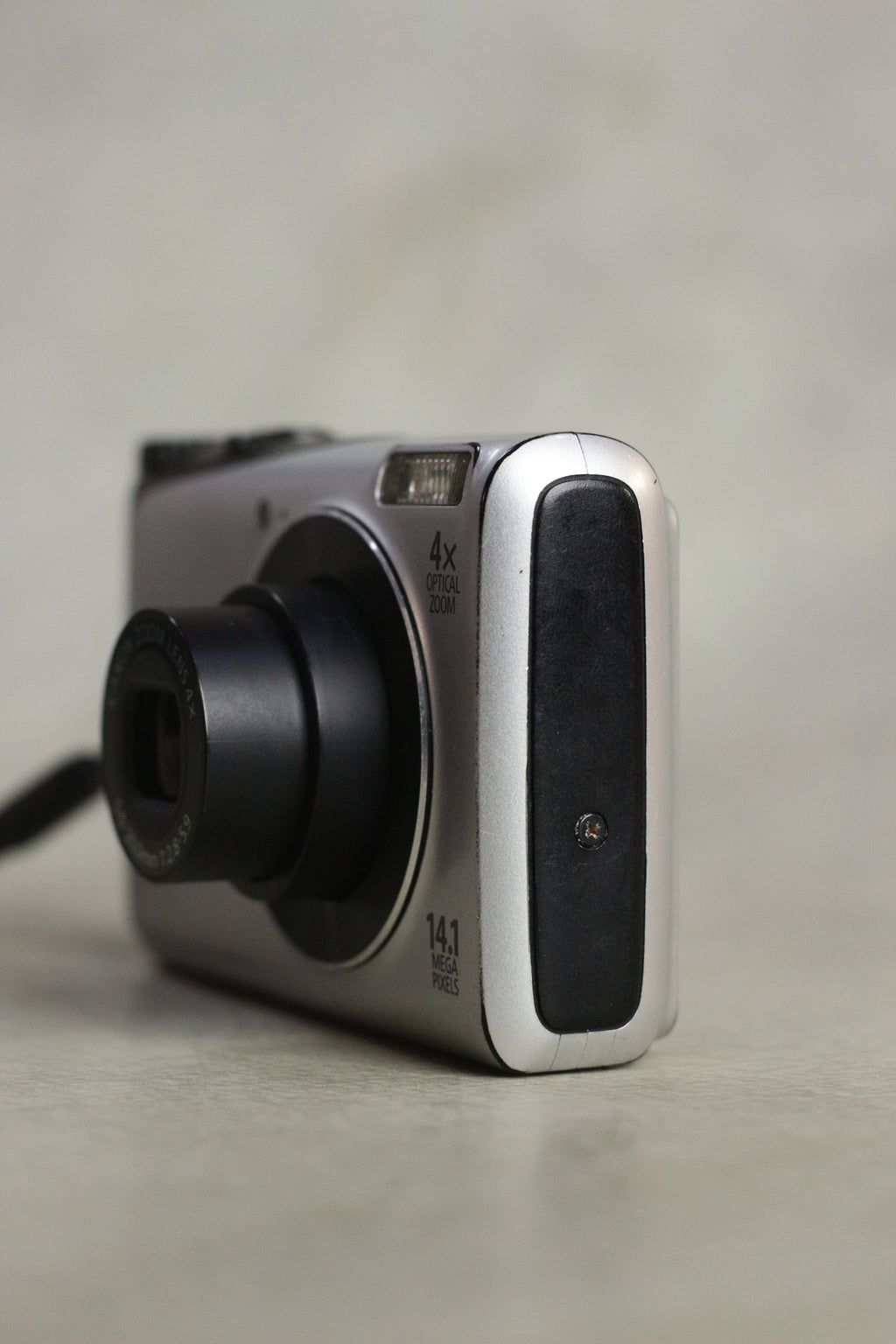 Canon PowerShot A2200 HD
