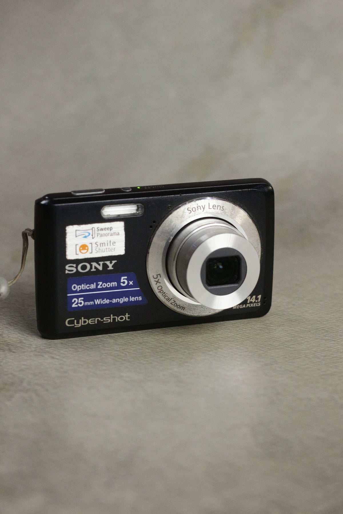 Sony Cyber-shot DSC-W520