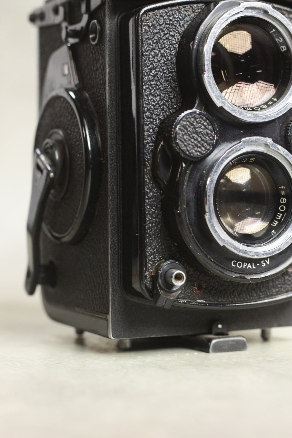 Yashica Mat-124G
