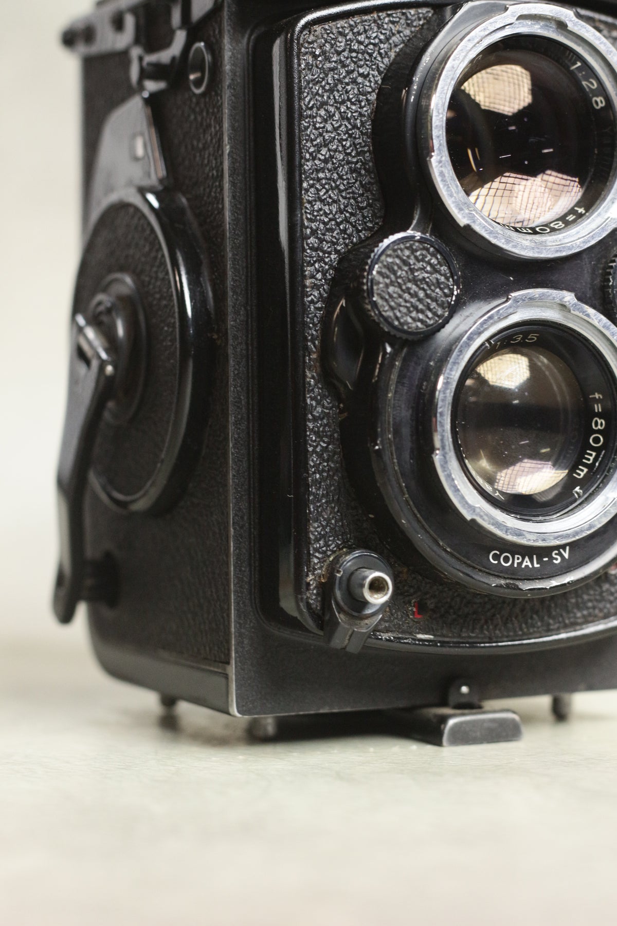 Yashica Mat-124G