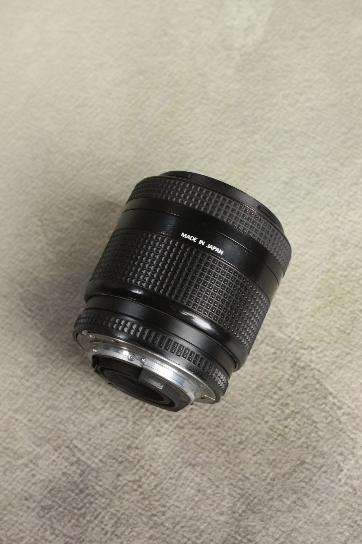 Nikon AF Nikkor 35-105mm f/3.5-4.5D