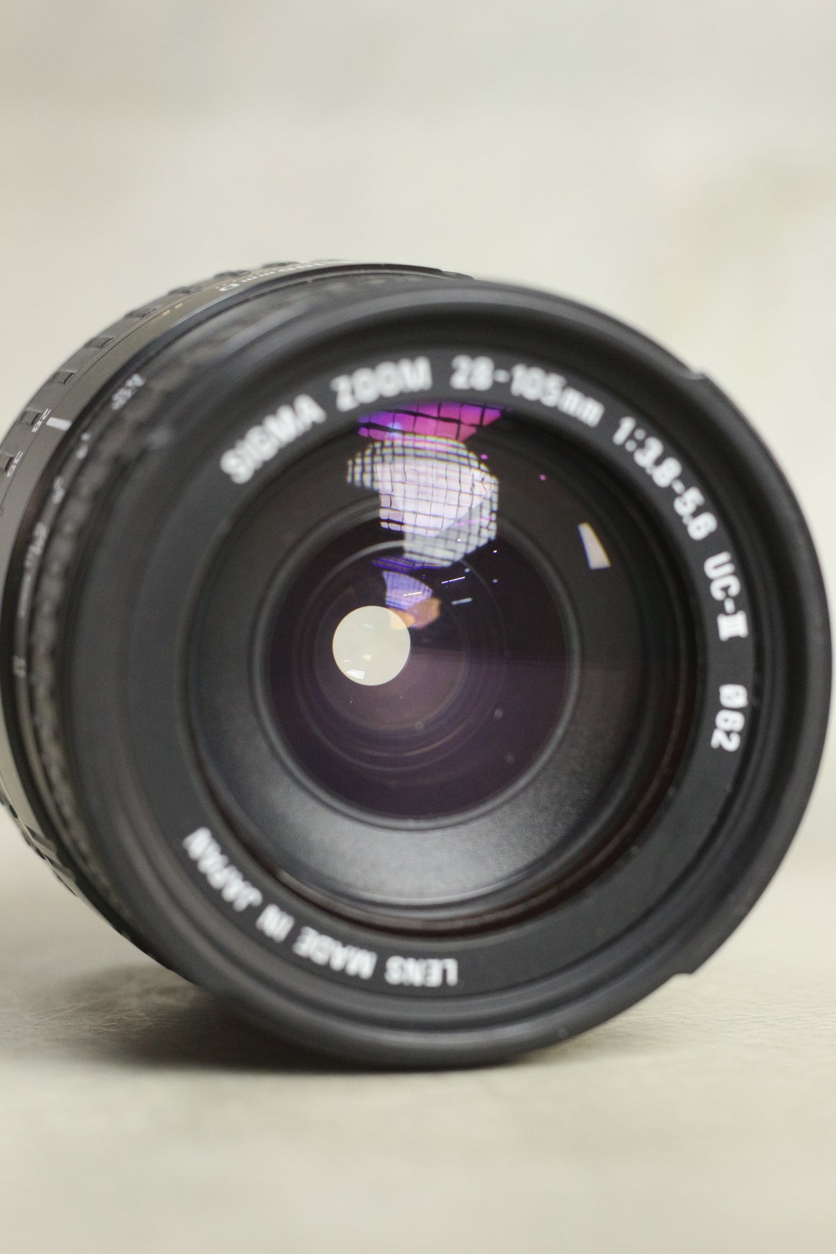 Sigma Zoom 28-105mm f/3.8-5.6 UC-III - F mount