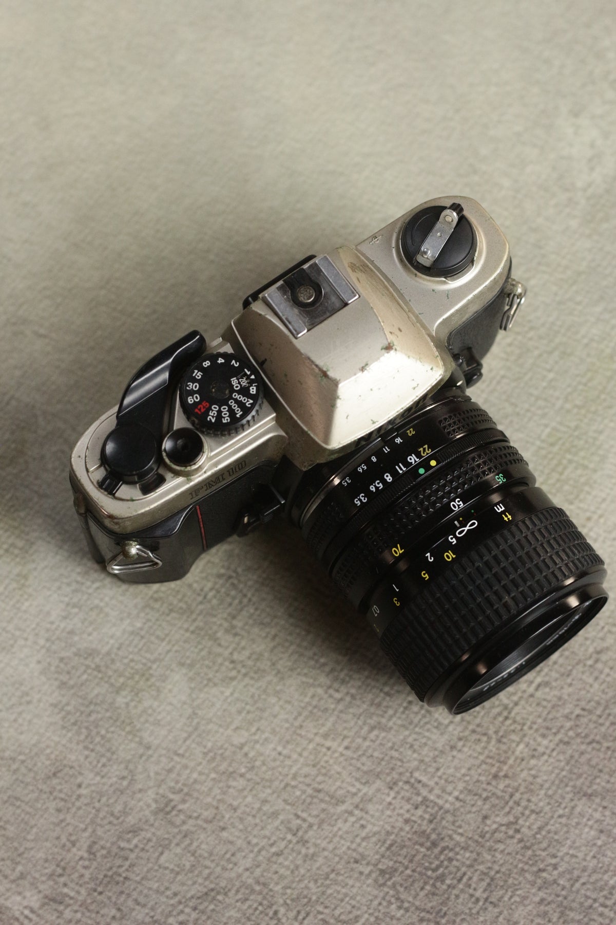 Nikon FM10 + Nikkor 35-70mm Zoom