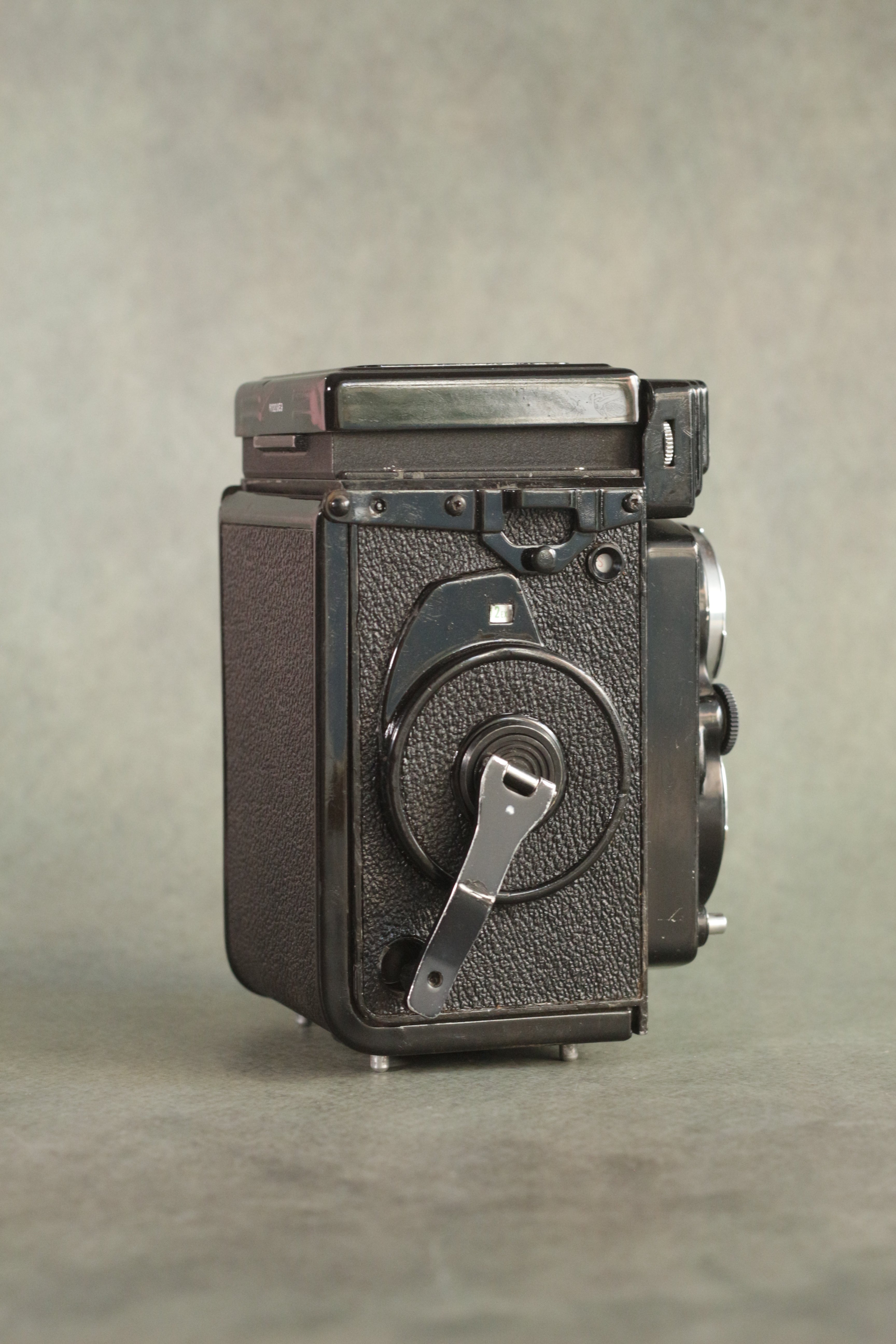 Yashica Mat-124G