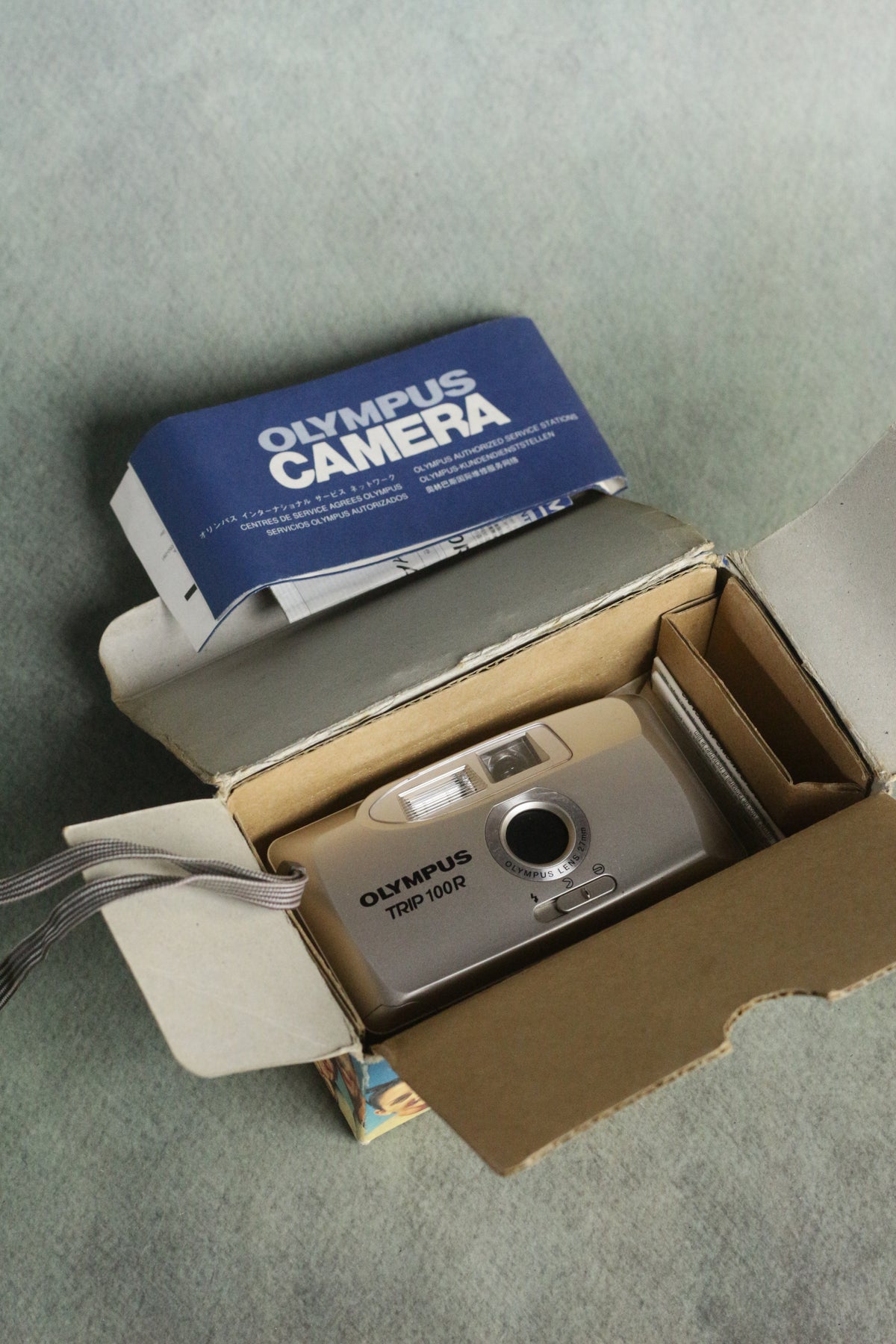 Olympus Trip 100R