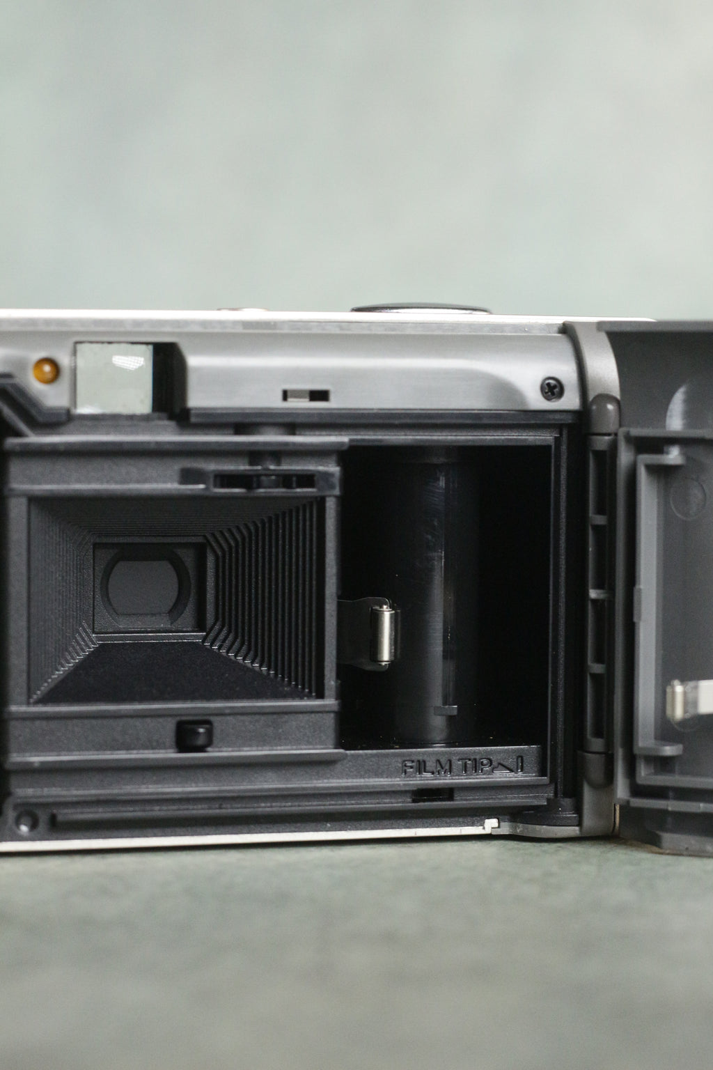 Olympus Trip 100R