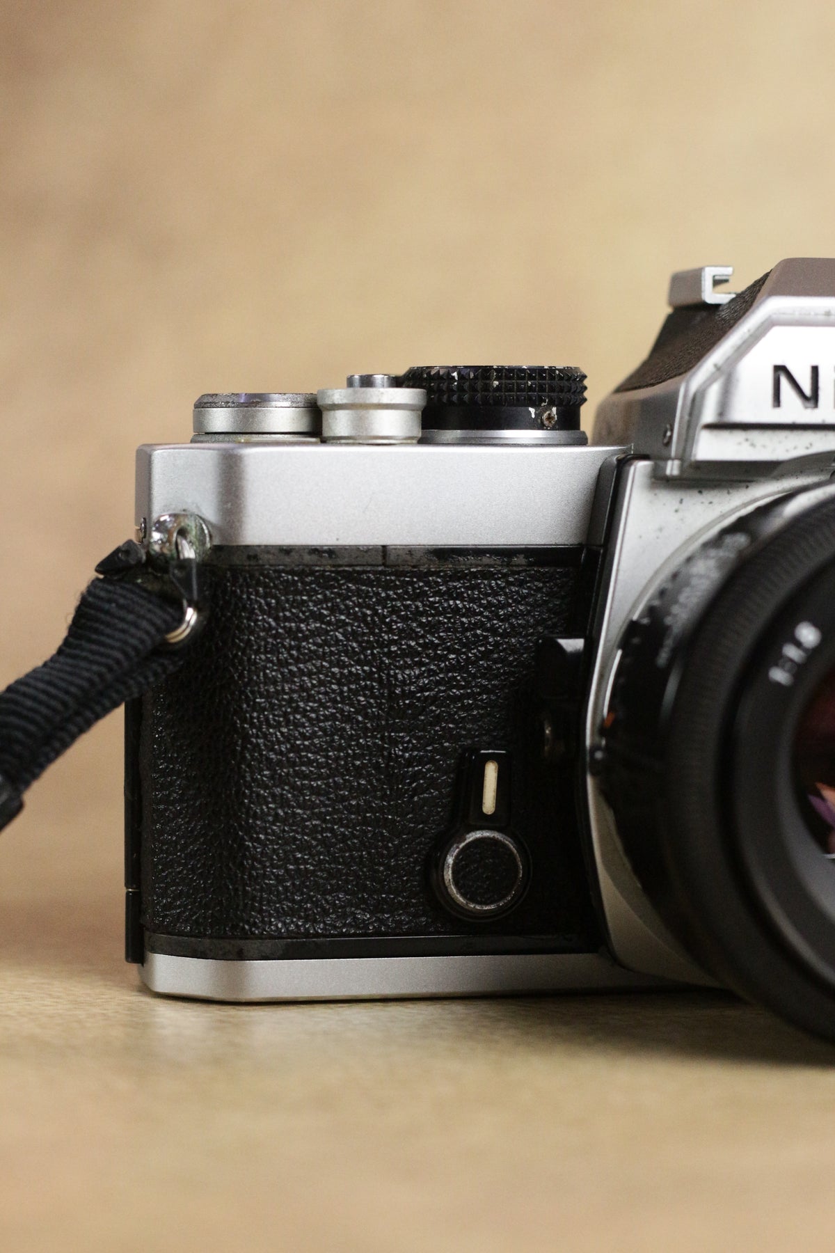 Nikon FM + Nikon AF Nikkor 50mm F1.8