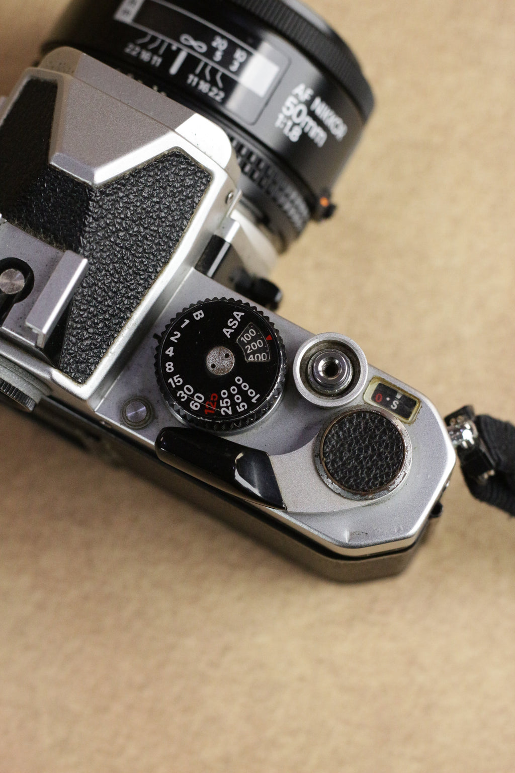 Nikon FM + Nikon AF Nikkor 50mm F1.8