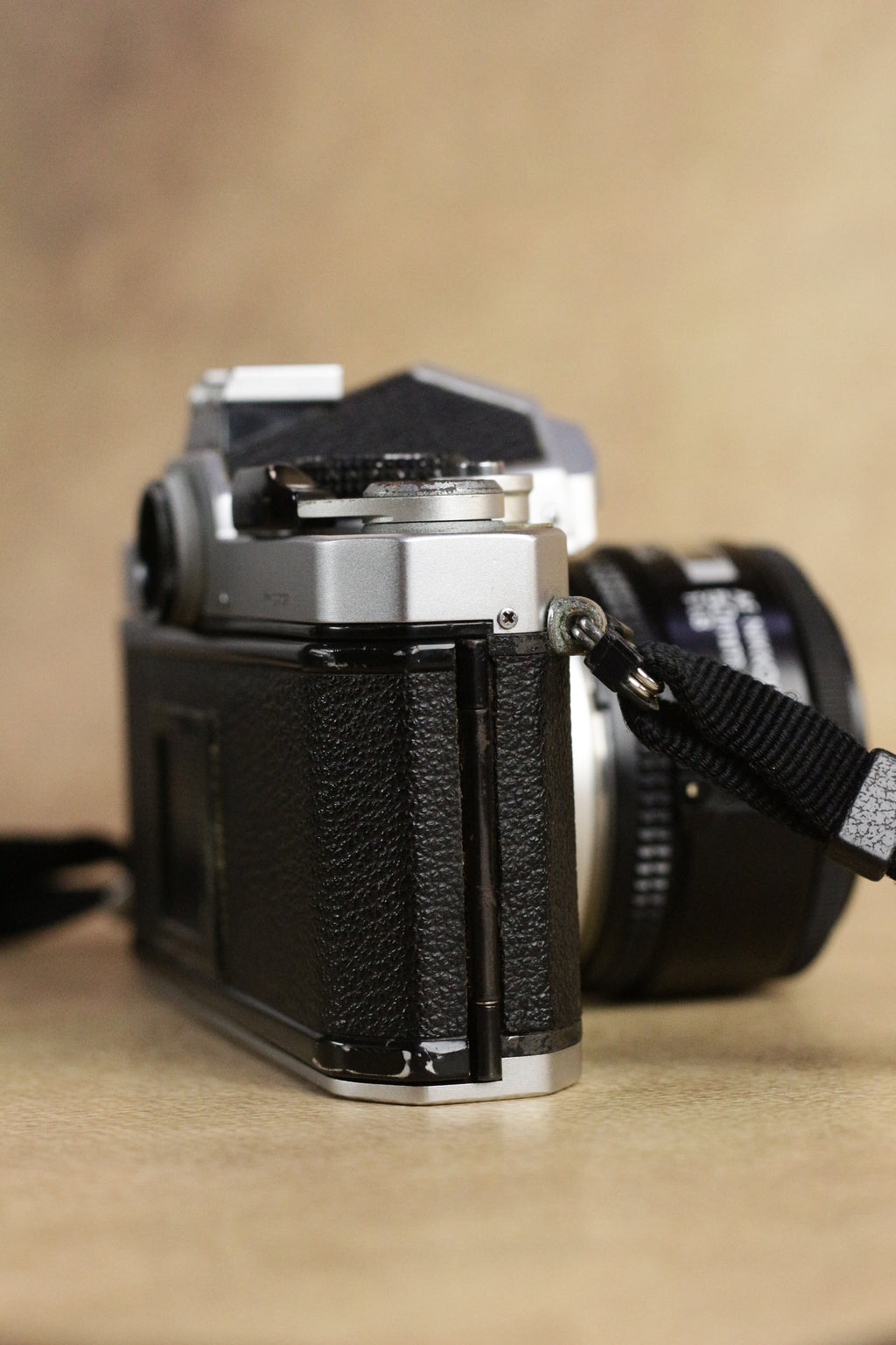 Nikon FM + Nikon AF Nikkor 50mm F1.8