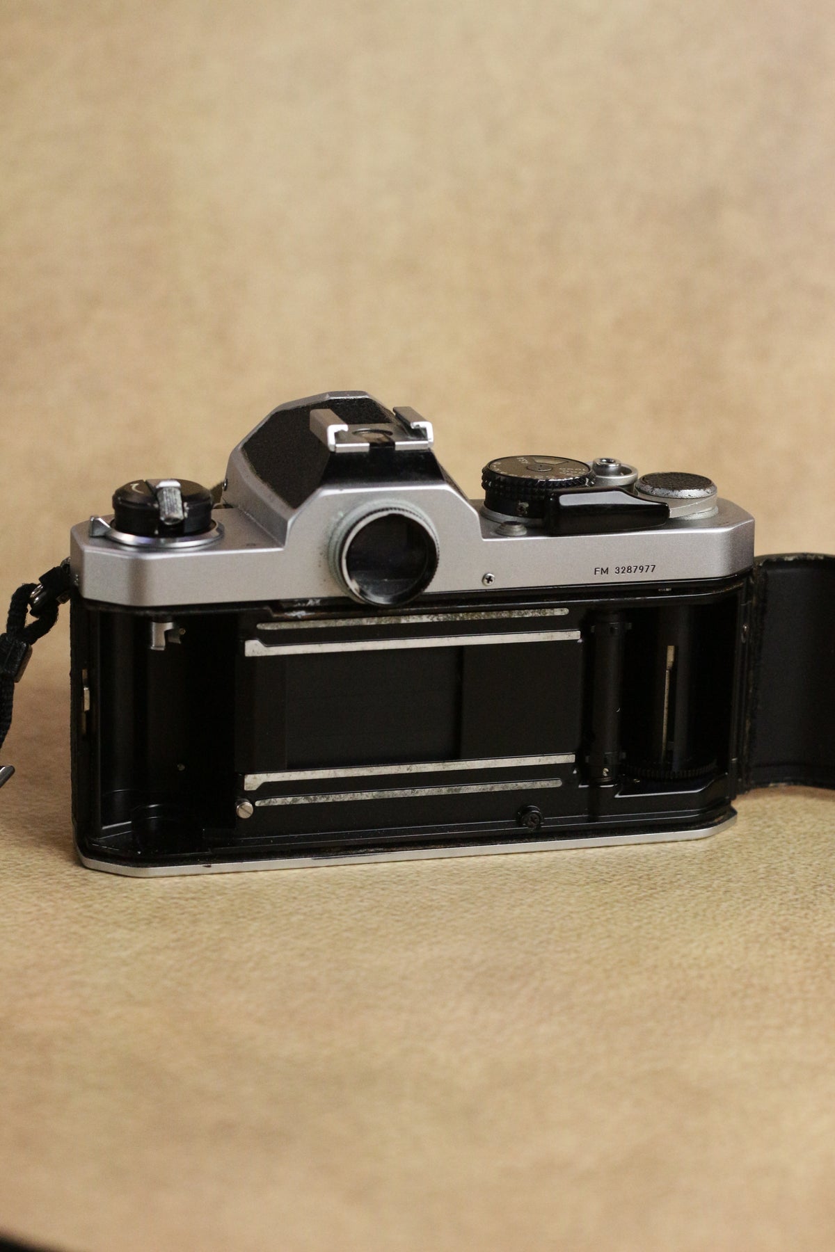 Nikon FM + Nikon AF Nikkor 50mm F1.8