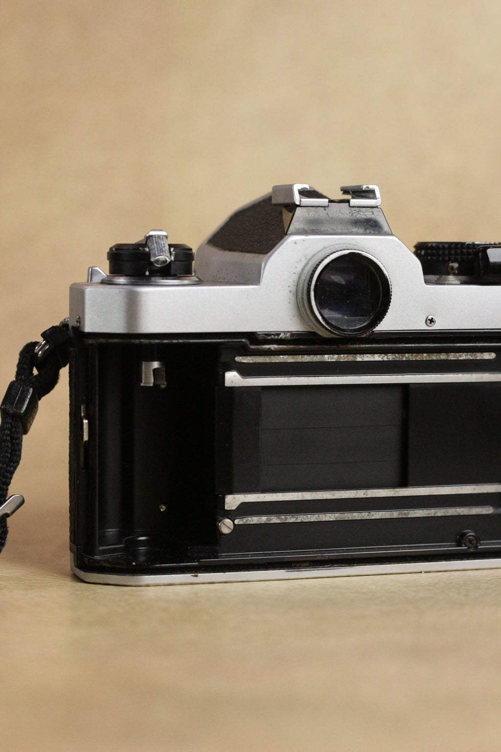Nikon FM + Nikon AF Nikkor 50mm F1.8