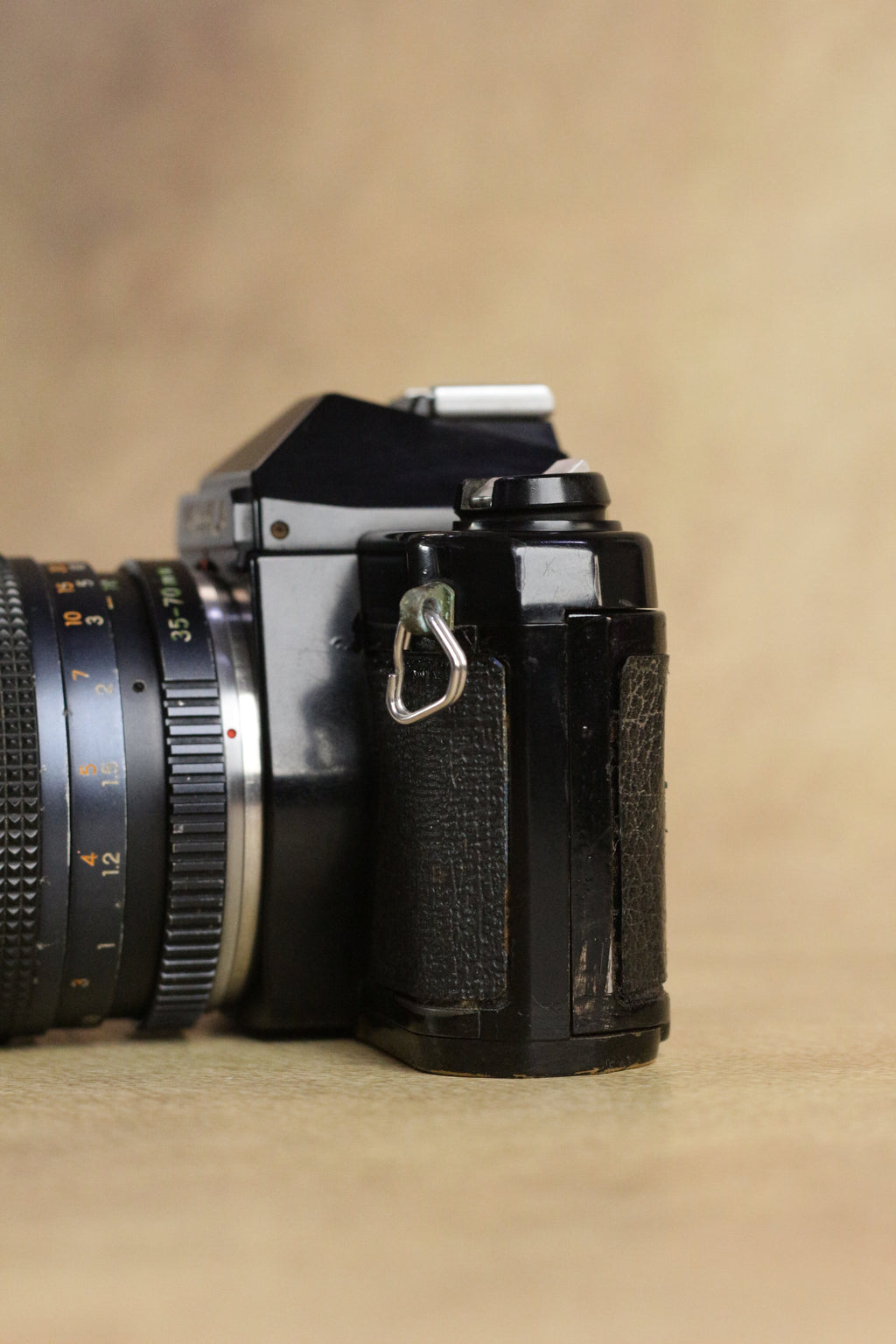 Yashica FX-3 + Yashica MC Zoom 35-70mm F3.5-4.5