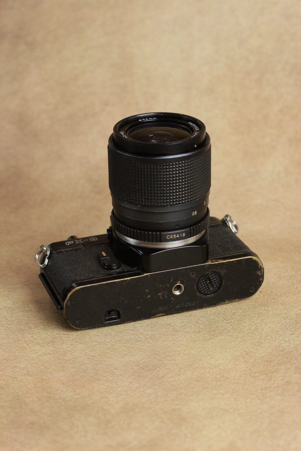 Yashica FX-3 + Yashica MC Zoom 35-70mm F3.5-4.5