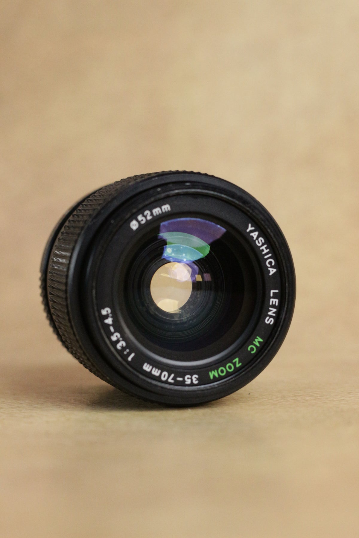 Yashica FX-3 + Yashica MC Zoom 35-70mm F3.5-4.5