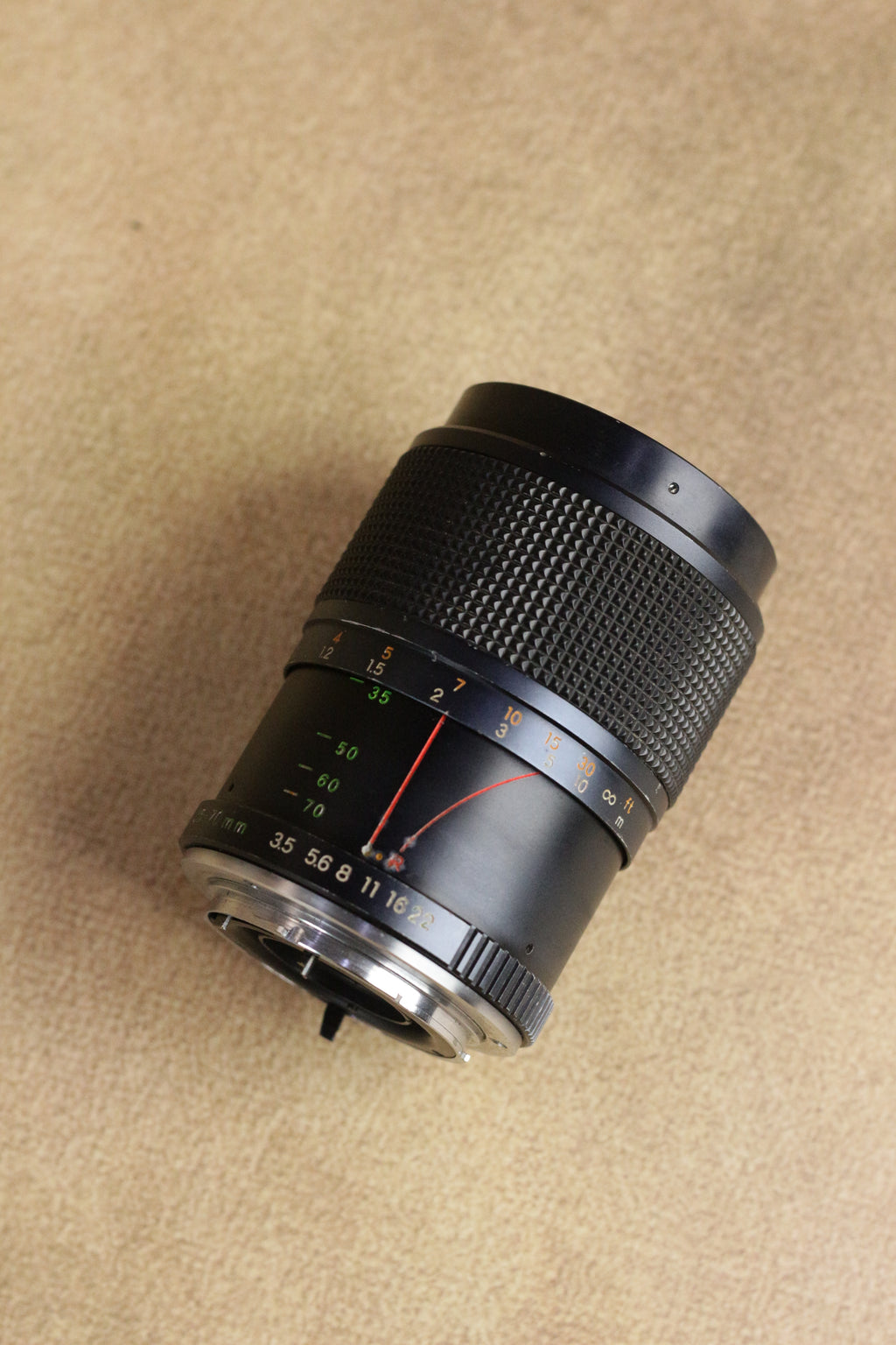 Yashica FX-3 + Yashica MC Zoom 35-70mm F3.5-4.5